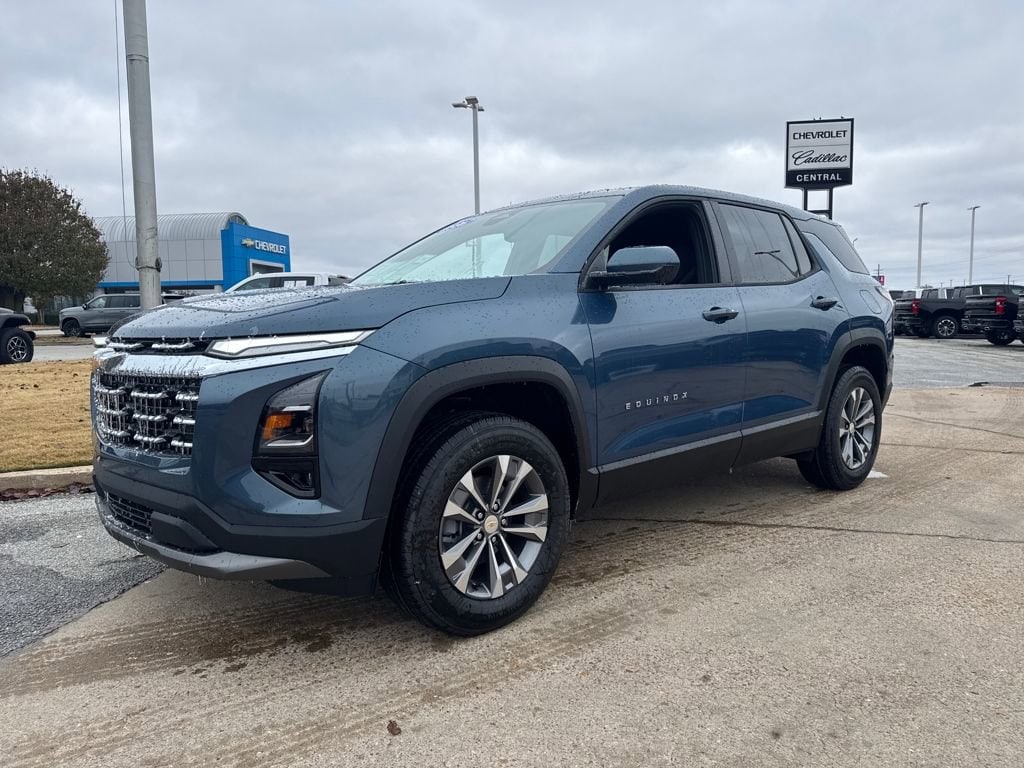 2026 Chevrolet Equinox LT's photo