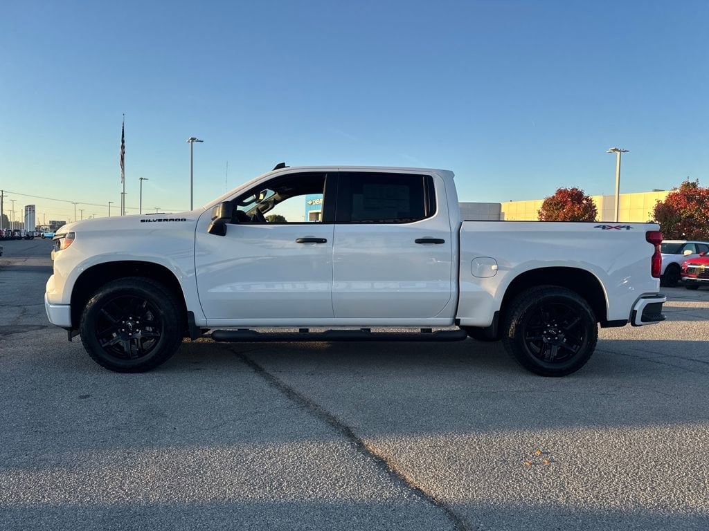 New 2026 Chevrolet Silverado 1500 Custom Truck
