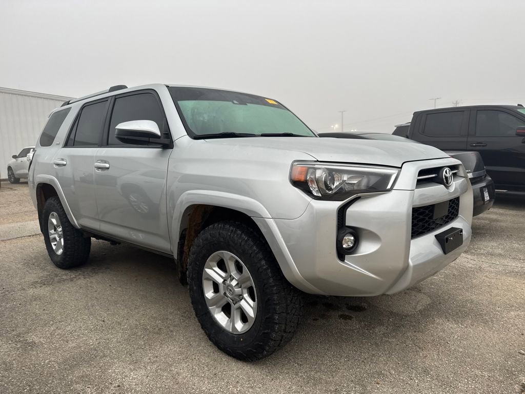 2023 Toyota 4Runner SR5 photo 3