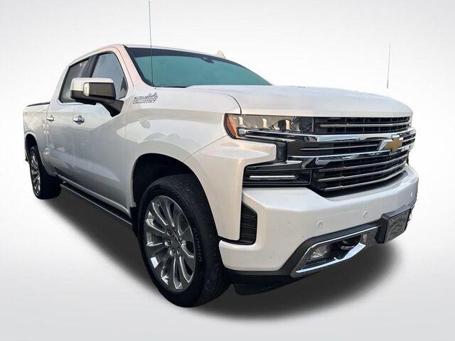 2020 Chevrolet Silverado 1500 High Country photo 3