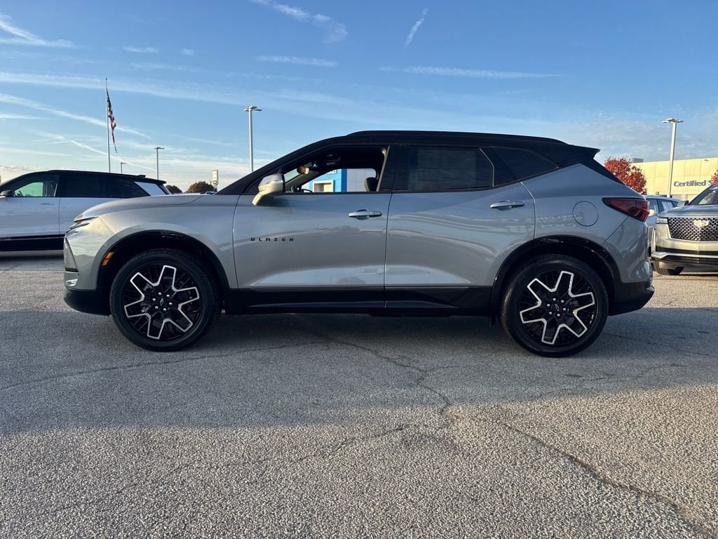 New 2025 Chevrolet Blazer RS SUV