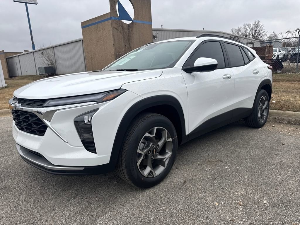 2026 Chevrolet Trax LT's photo