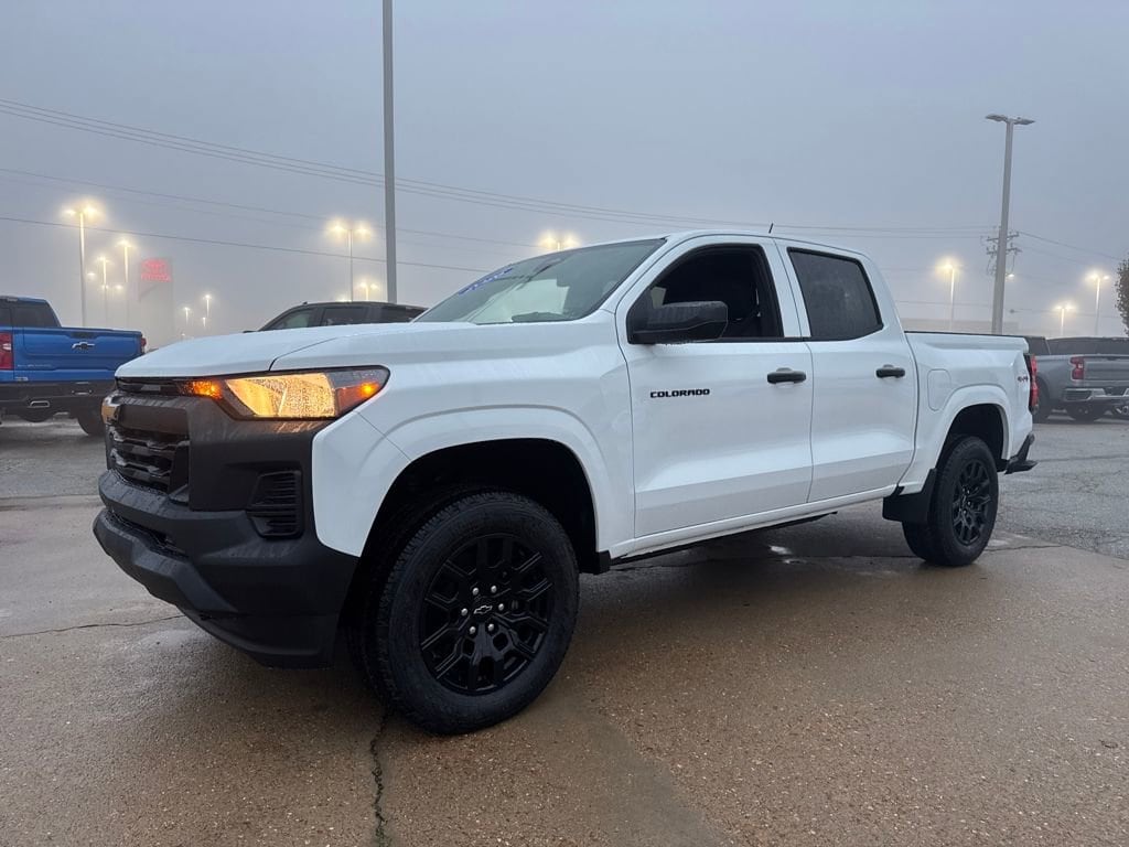 2026 Chevrolet Colorado Work Truck's photo