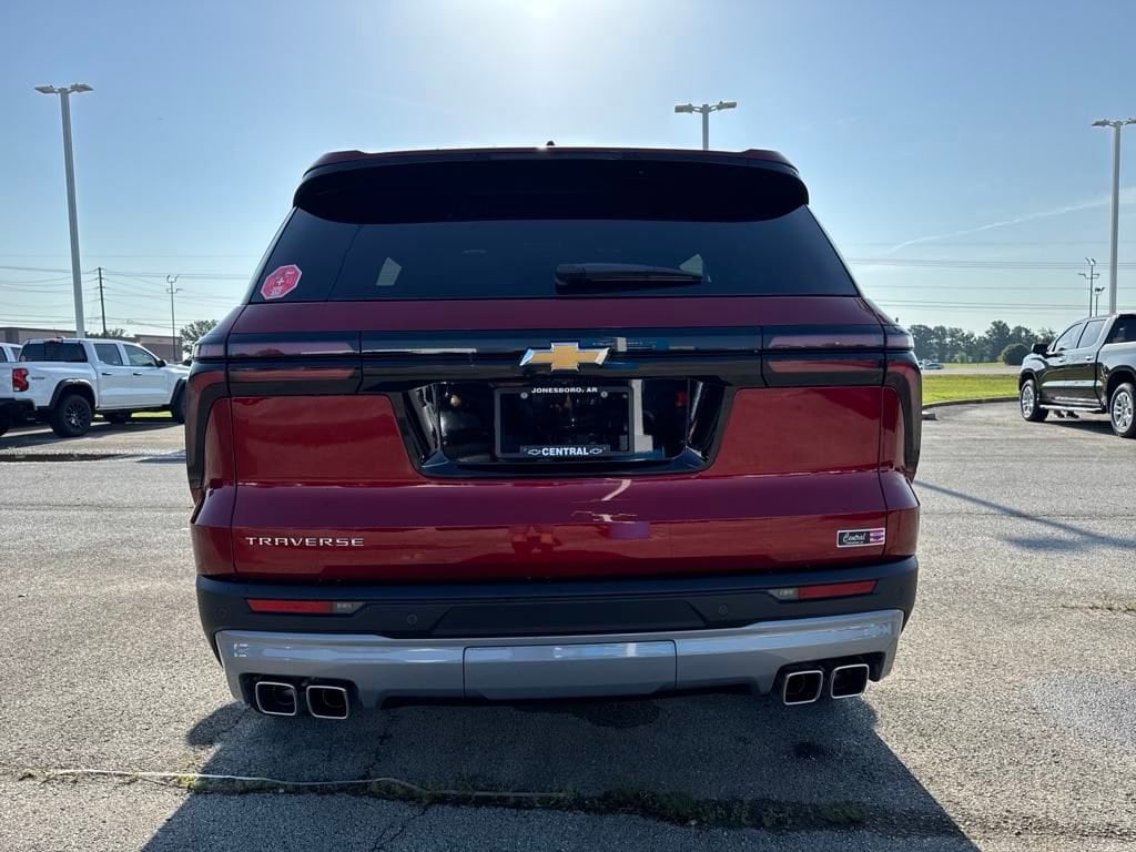 New 2025 Chevrolet Traverse LT SUV