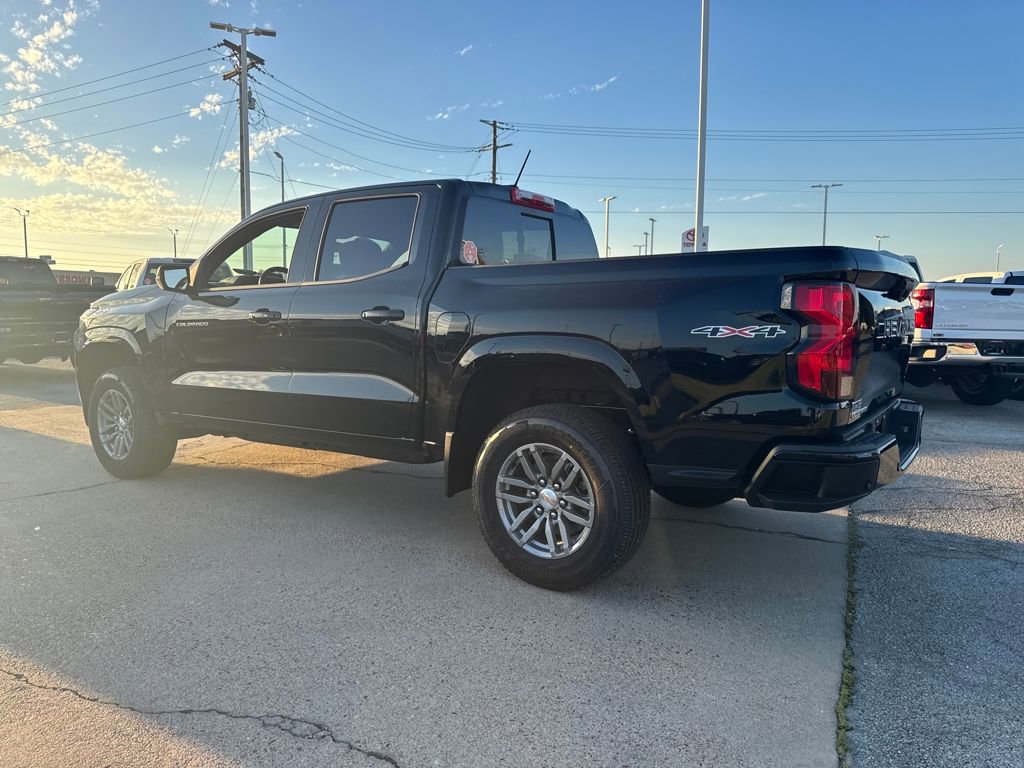 2026 Chevrolet Colorado LT photo 3