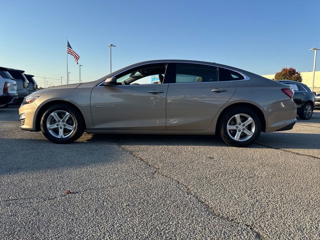 Used 2022 Chevrolet Malibu 1LT with VIN 1G1ZD5ST2NF175654 for sale in Jonesboro, AR