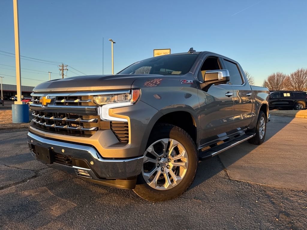 2026 Chevrolet Silverado LTZ's photo