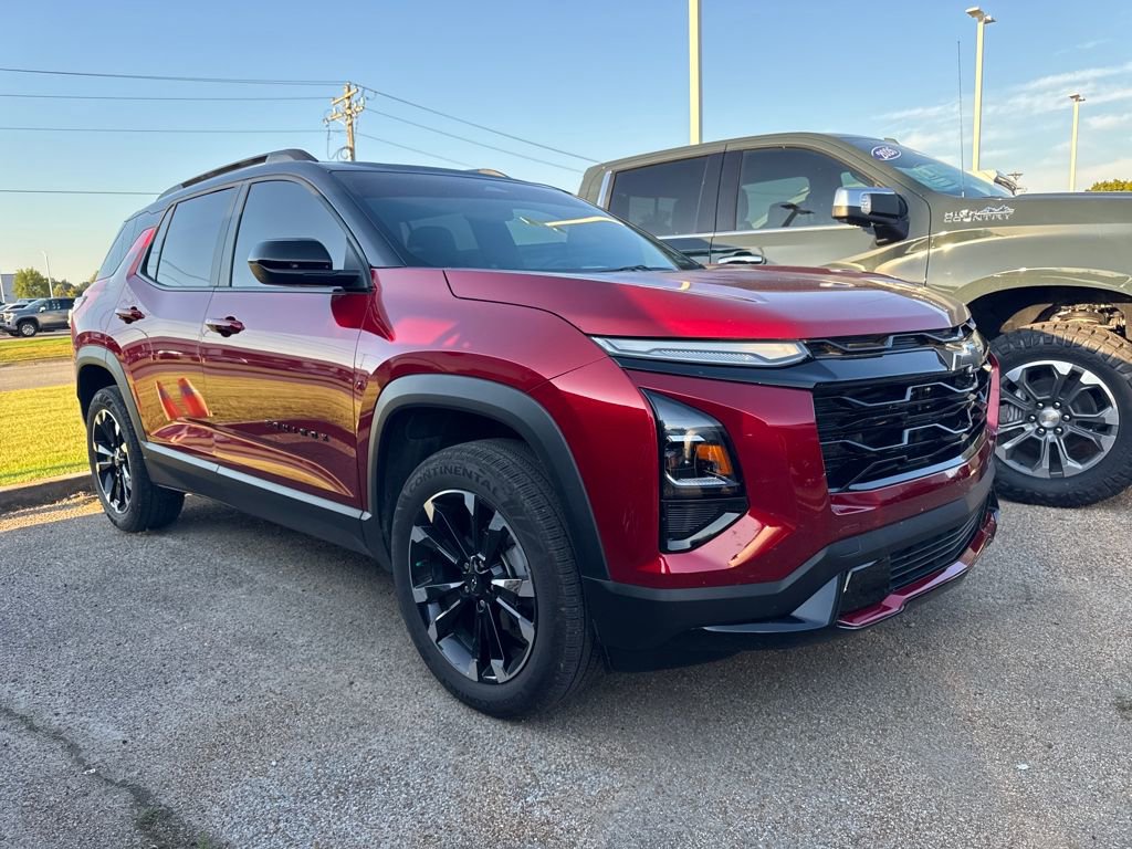 2025 Chevrolet Equinox RS photo 2