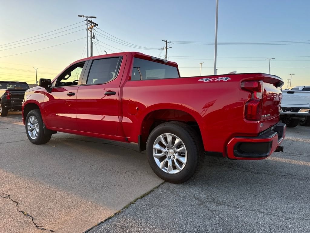 New 2025 Chevrolet Silverado 1500 Custom Truck