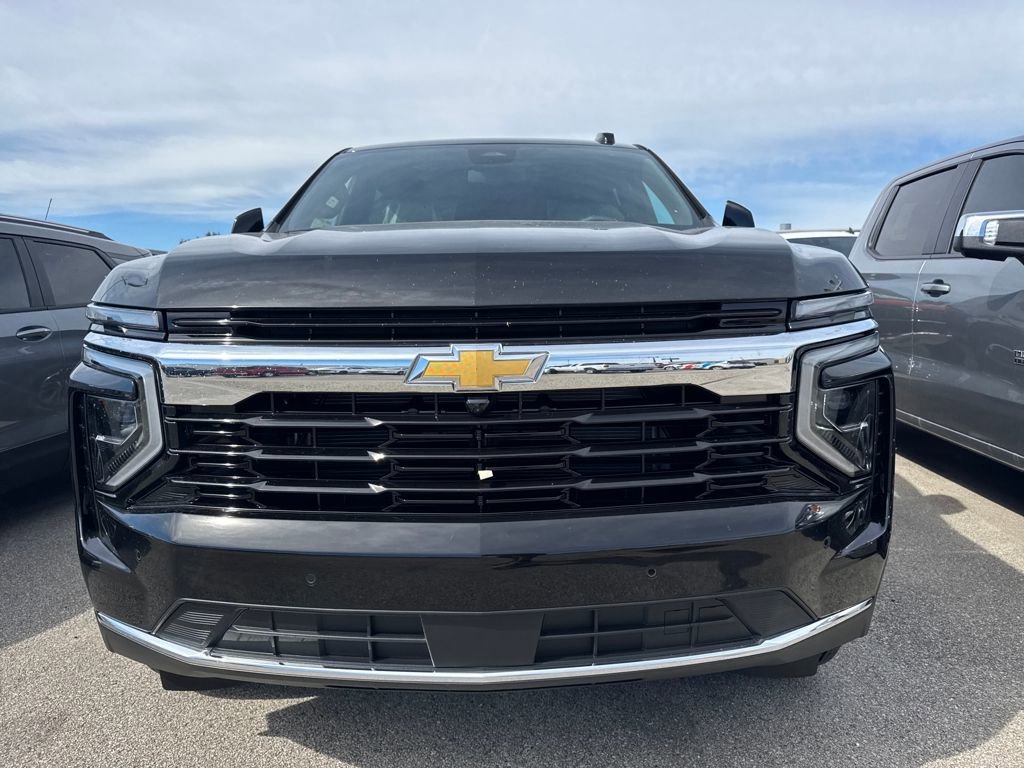 2026 Chevrolet Tahoe LS photo 2