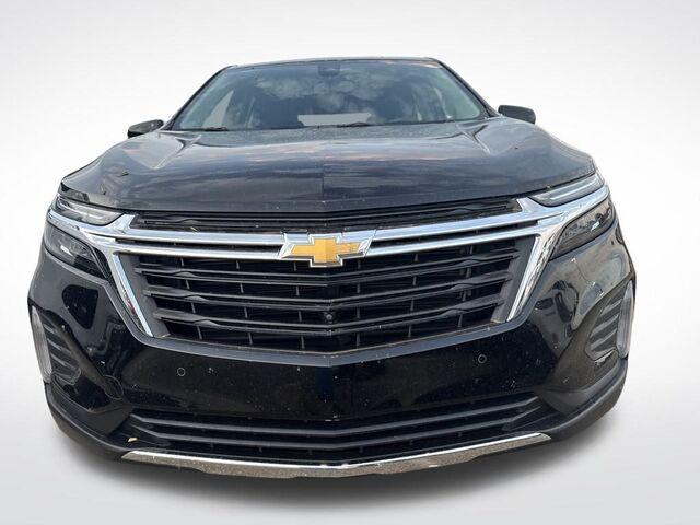 2023 Chevrolet Equinox LT photo 2