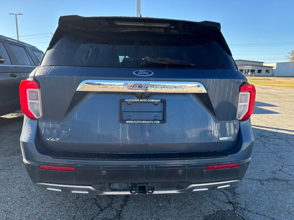 2020 Ford Explorer XLT photo 2