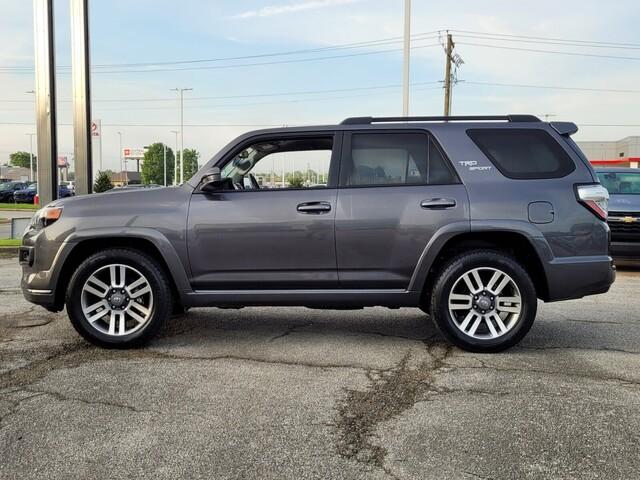 2023 Toyota 4Runner TRD Sport photo 2