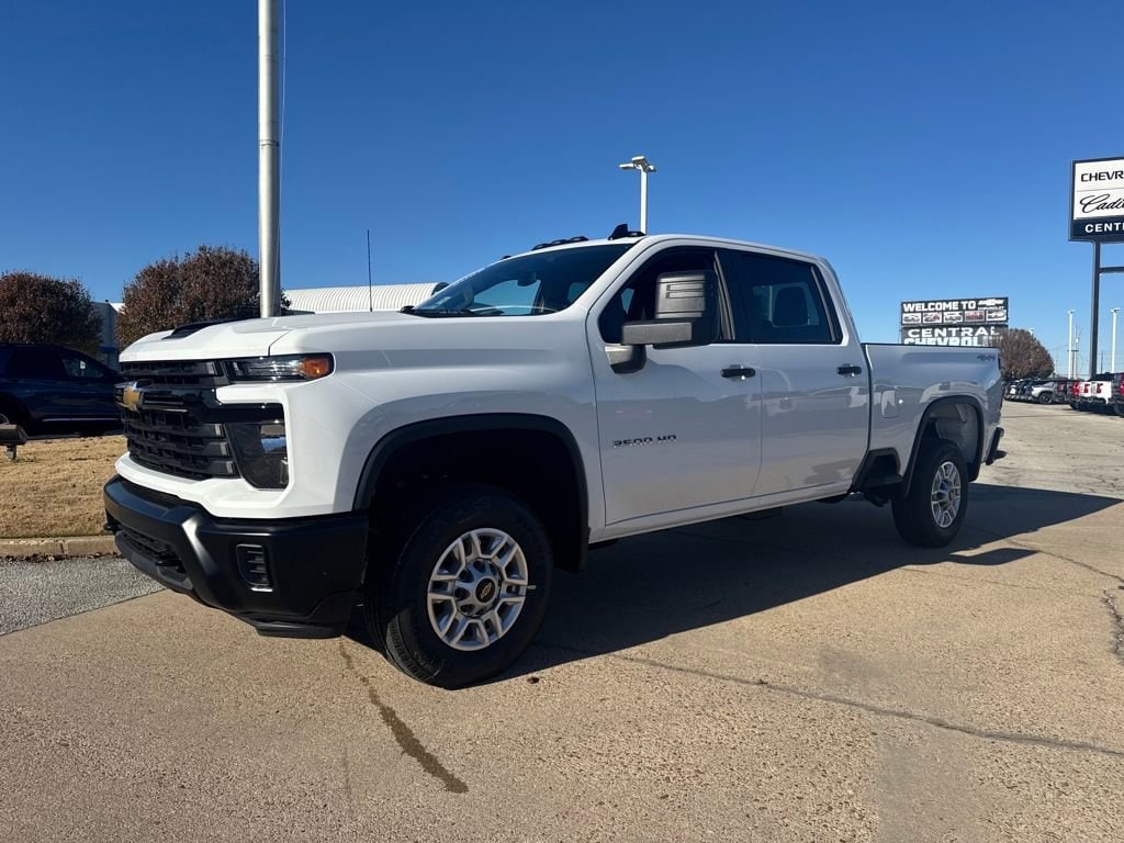 2026 Chevrolet Silverado HD WT's photo