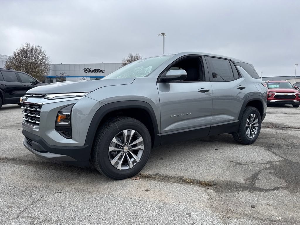 2026 Chevrolet Equinox LT's photo