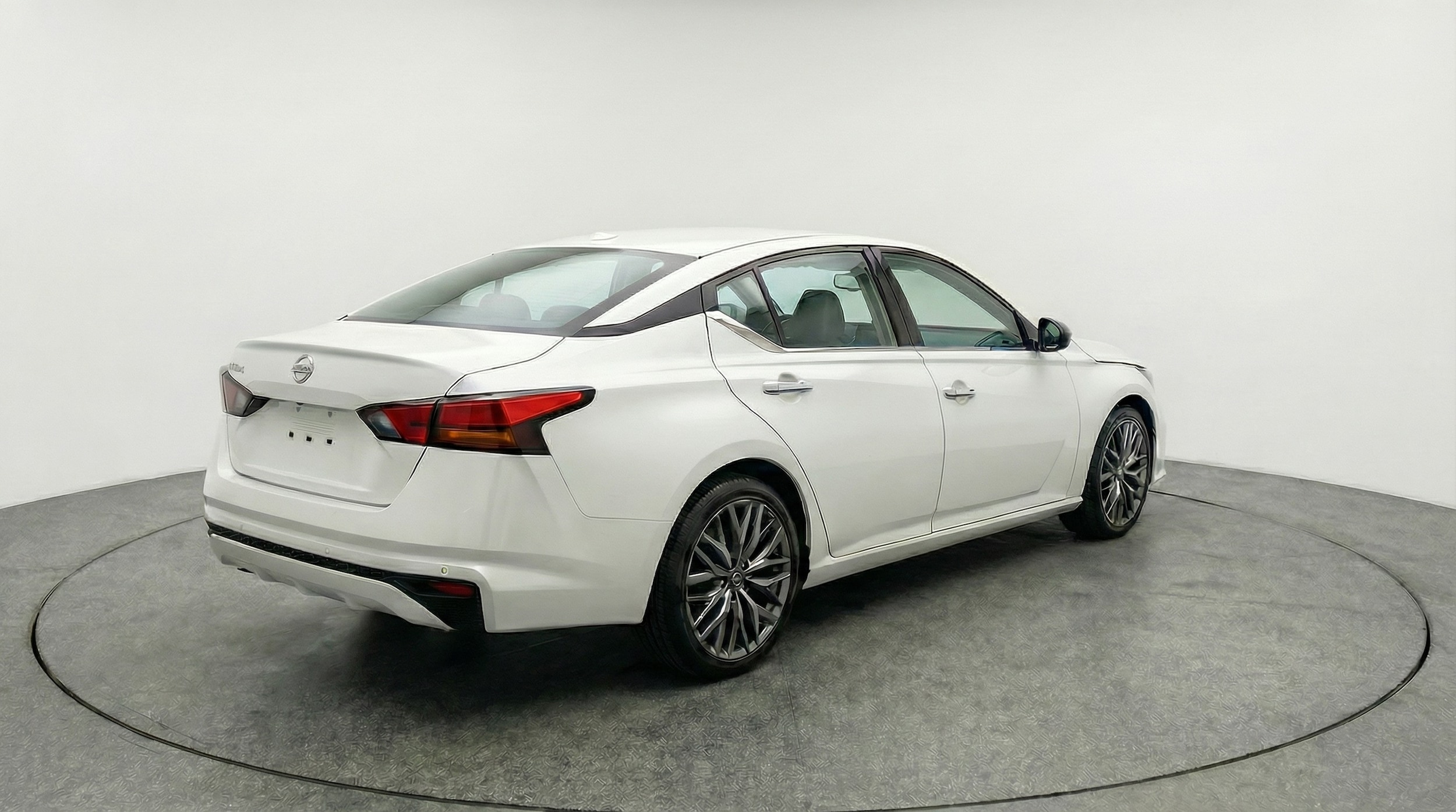 Thumbnail: 2025 Nissan Altima - 7