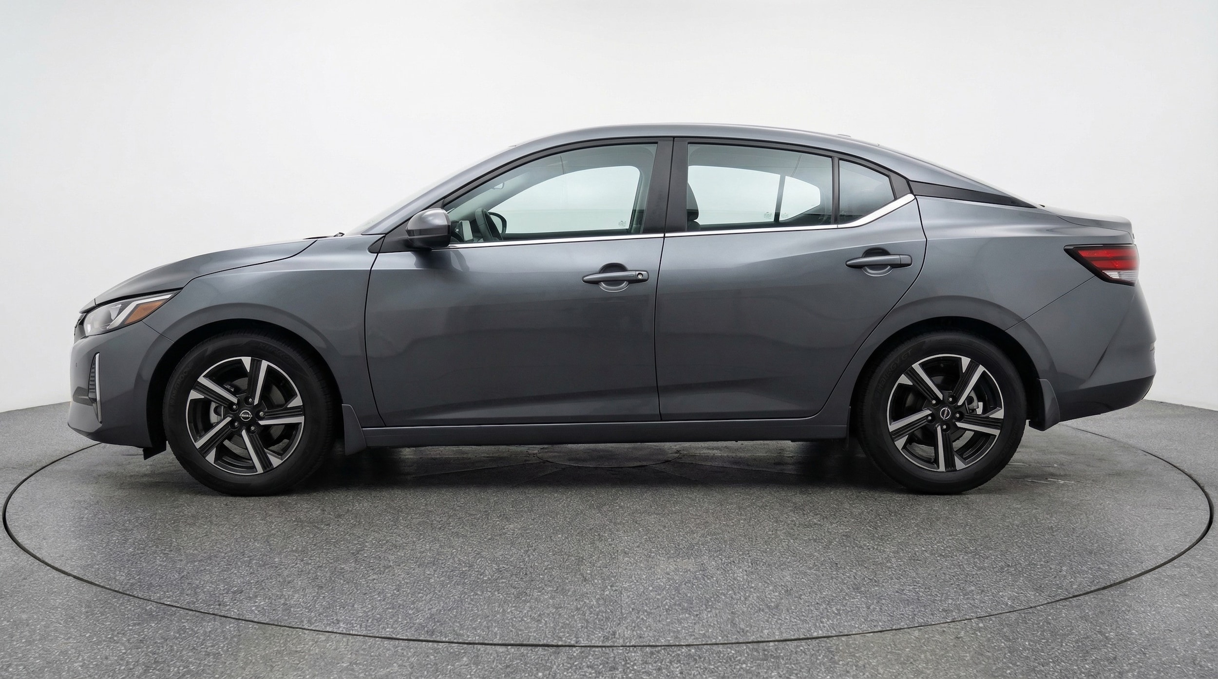 Thumbnail: 2025 Nissan Sentra - 4