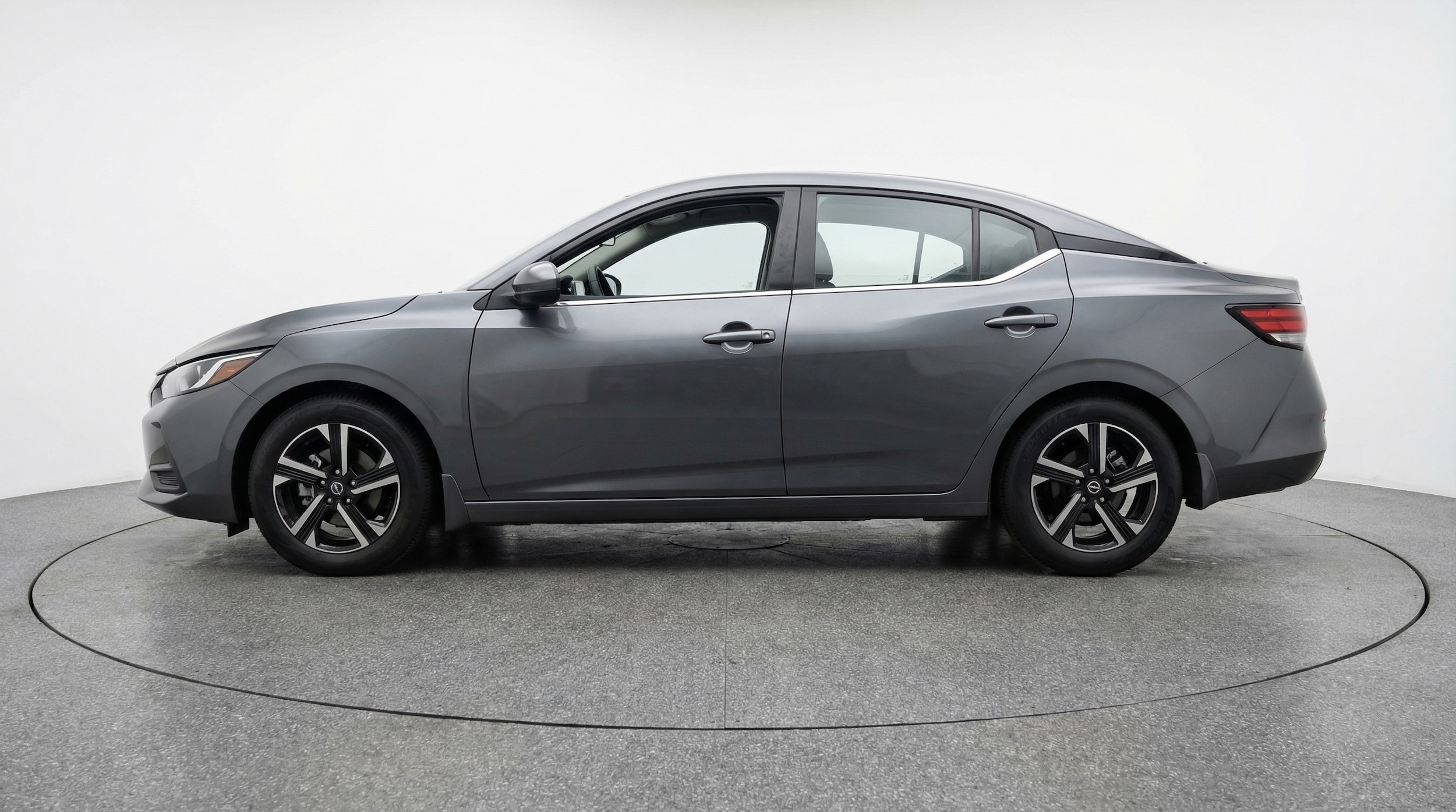 Thumbnail: 2025 Nissan Sentra - 4