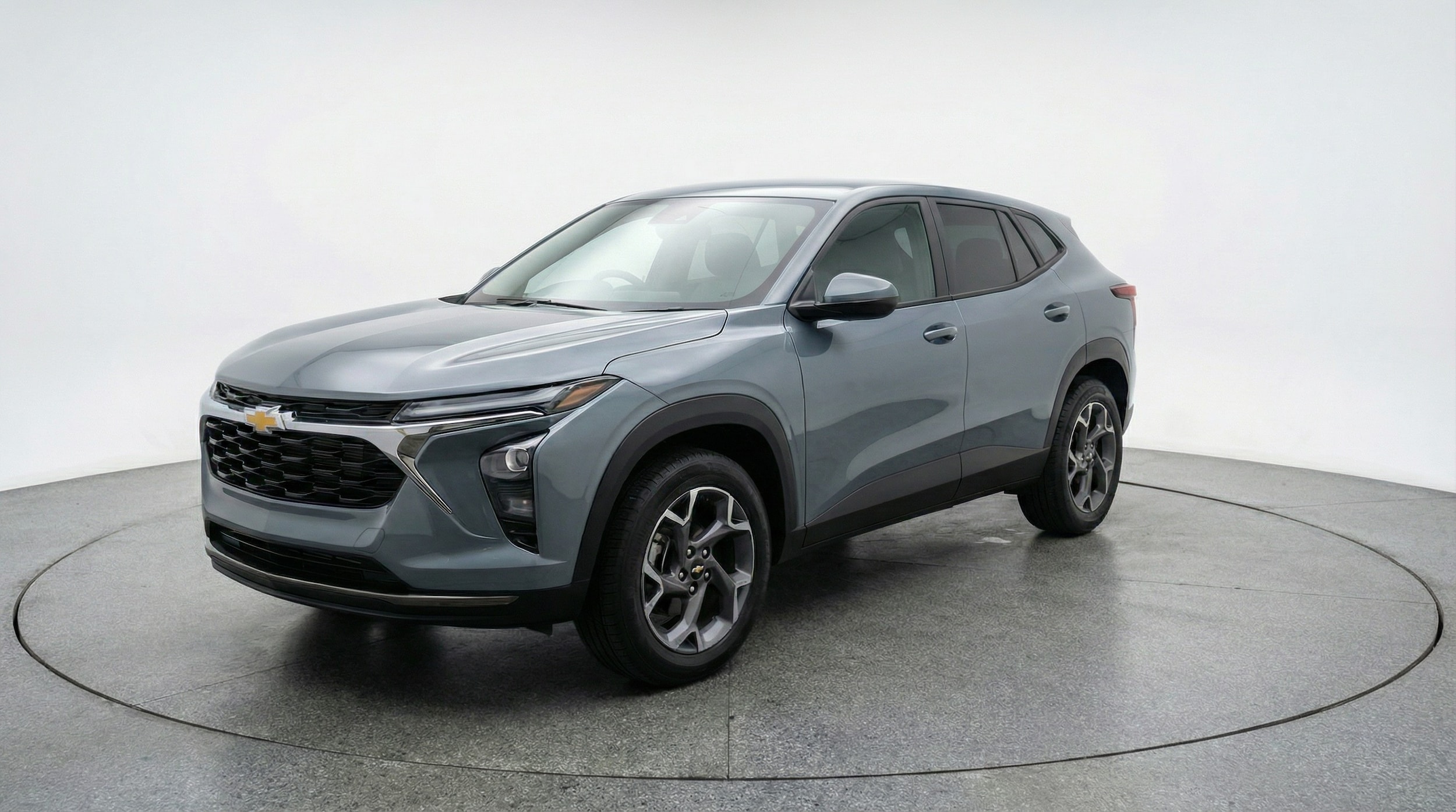 Thumbnail: 2025 Chevrolet Trax - 3