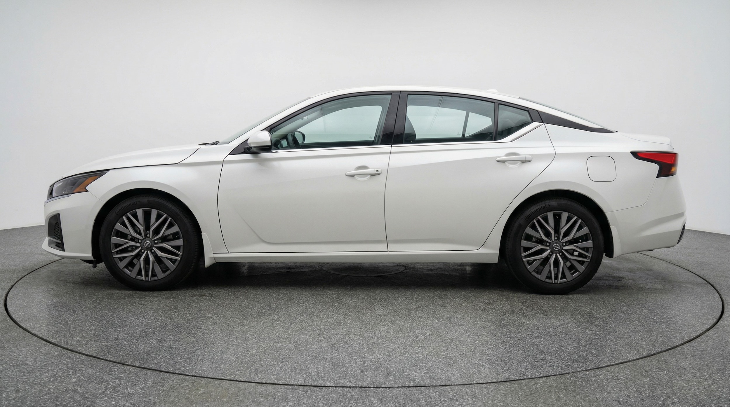 Thumbnail: 2025 Nissan Altima - 4