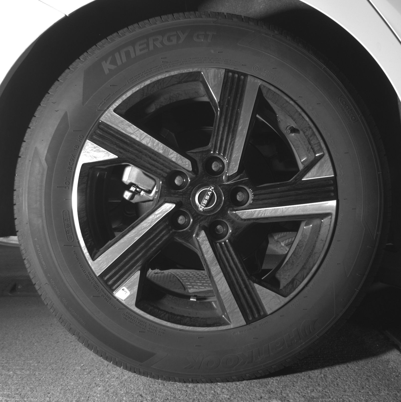 Thumbnail: 2025 Nissan Sentra - 12