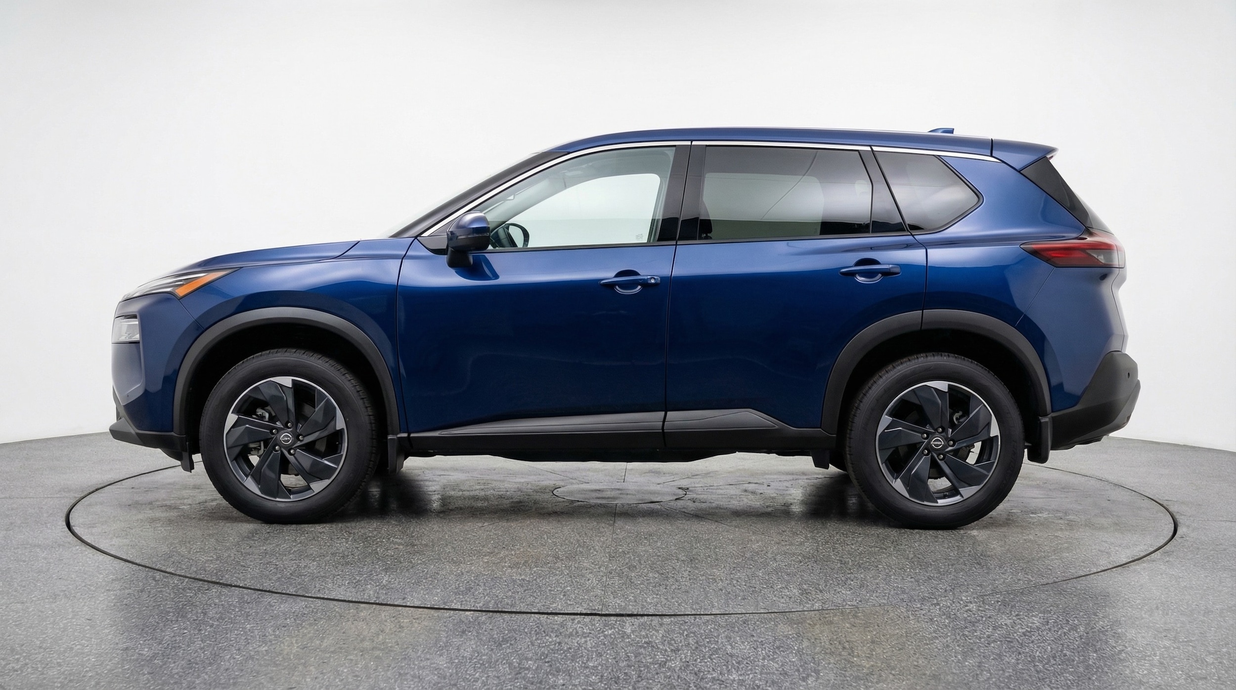 Thumbnail: 2025 Nissan Rogue - 4