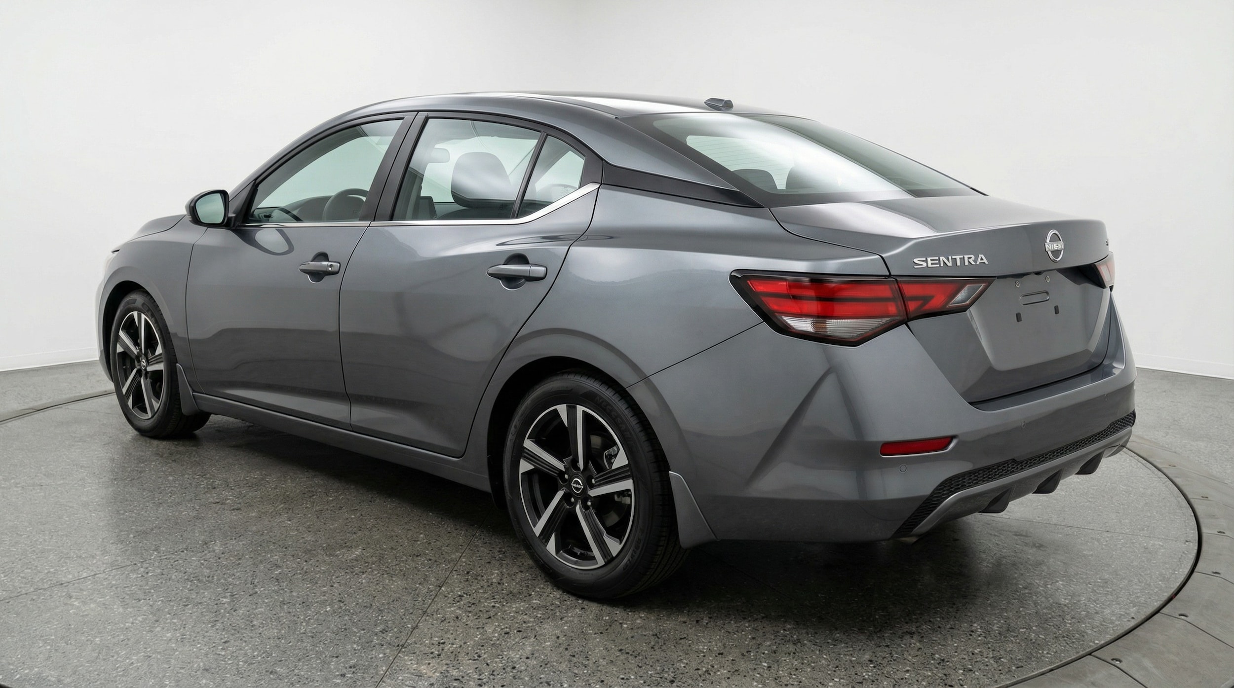 Thumbnail: 2025 Nissan Sentra - 5