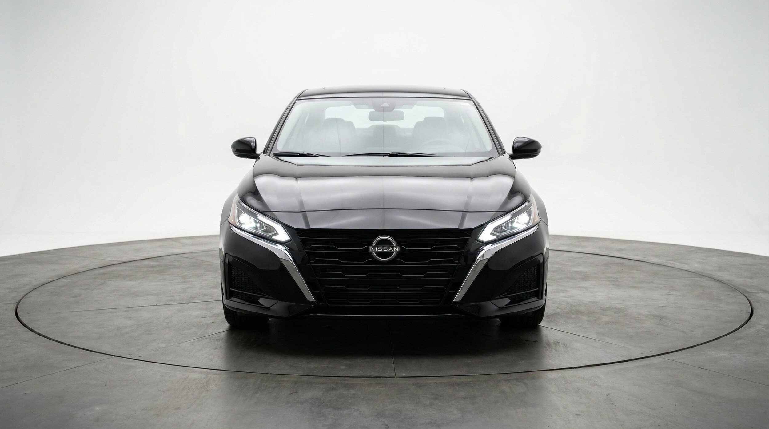 Thumbnail: 2025 Nissan Altima - 2