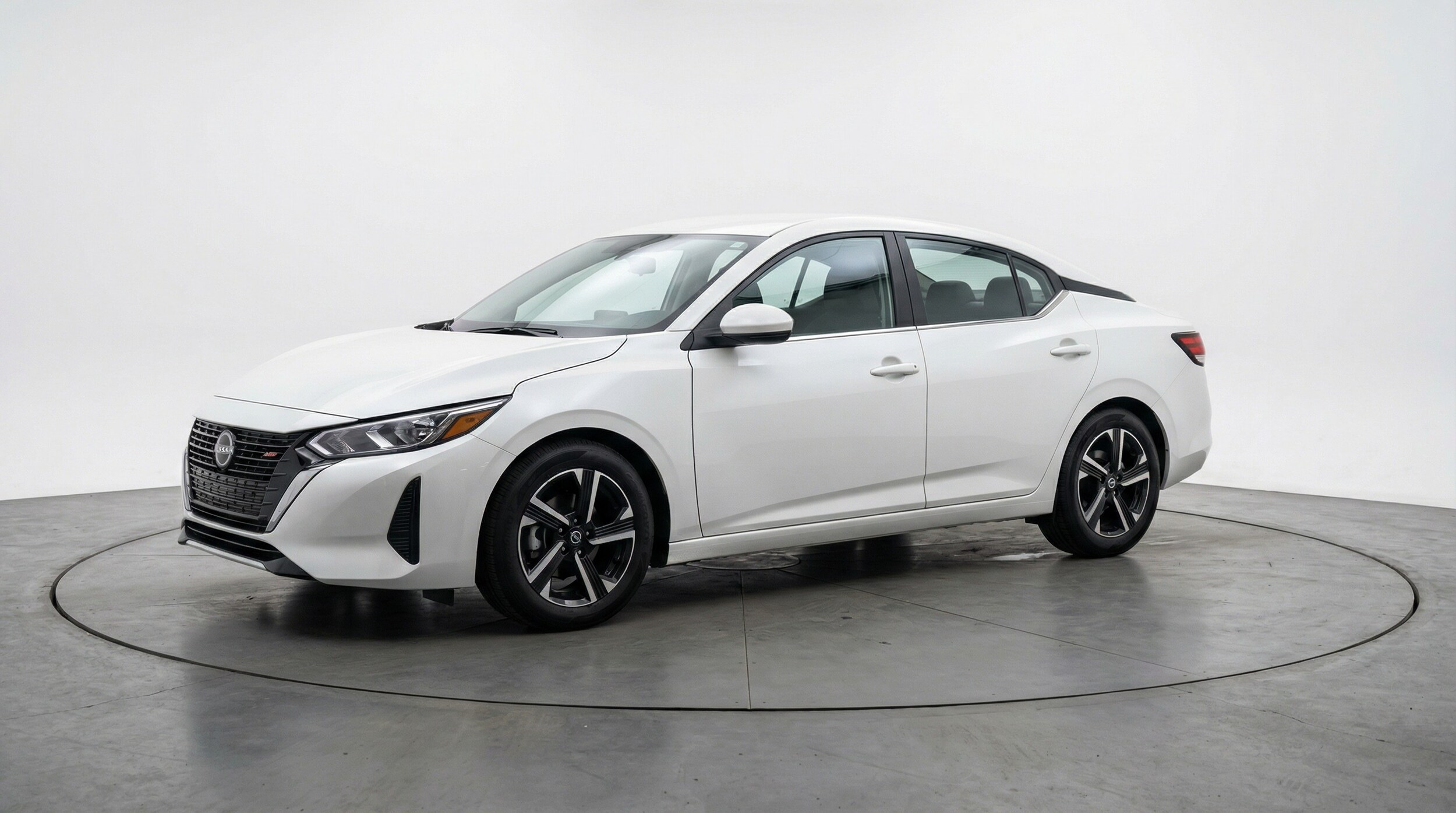 Thumbnail: 2025 Nissan Sentra - 3