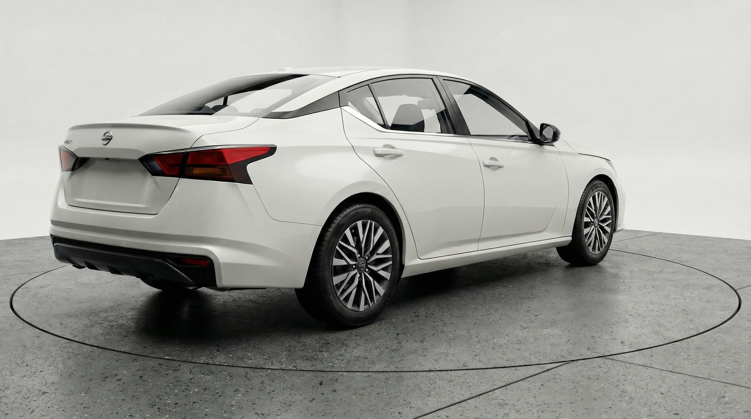 Thumbnail: 2025 Nissan Altima - 7