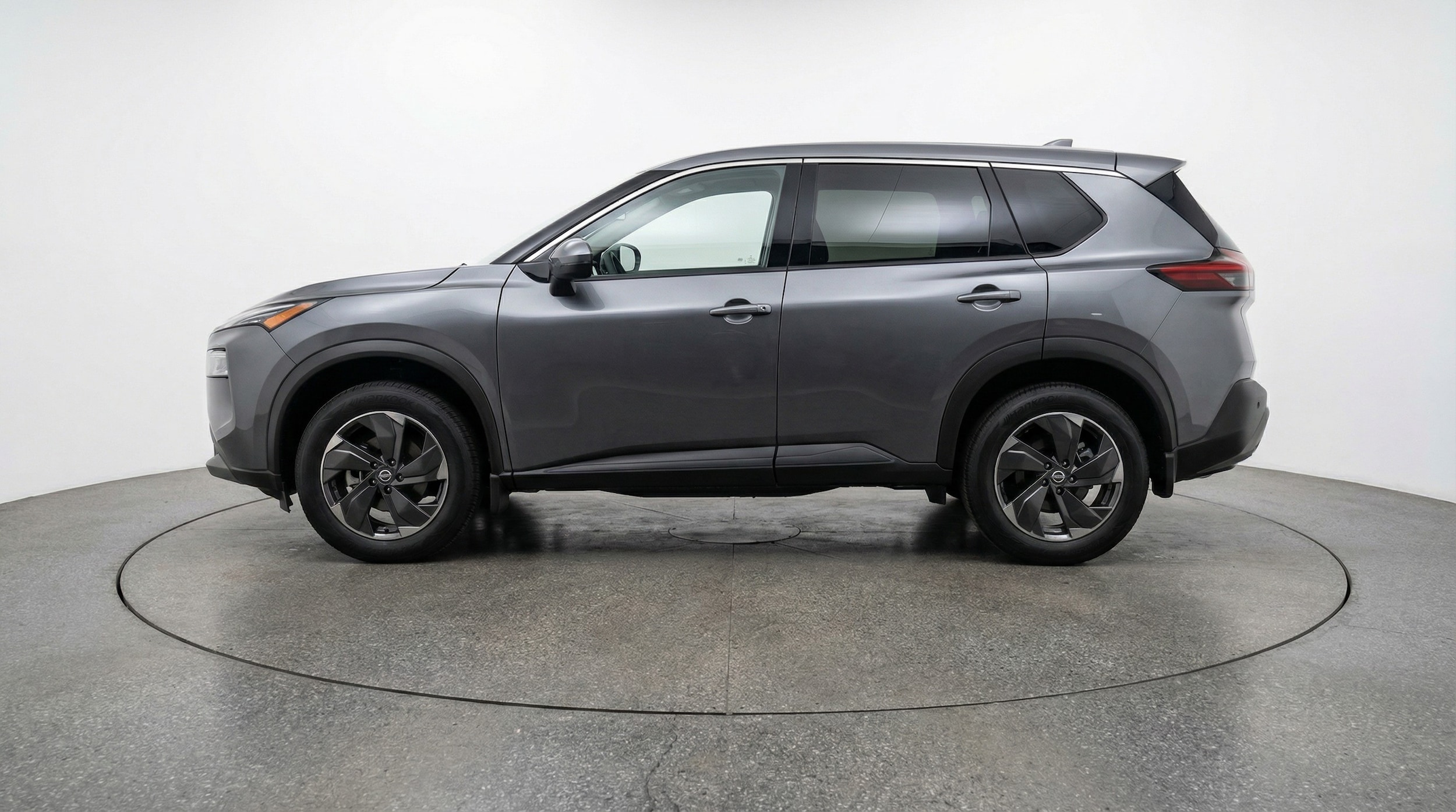 Thumbnail: 2025 Nissan Rogue - 4