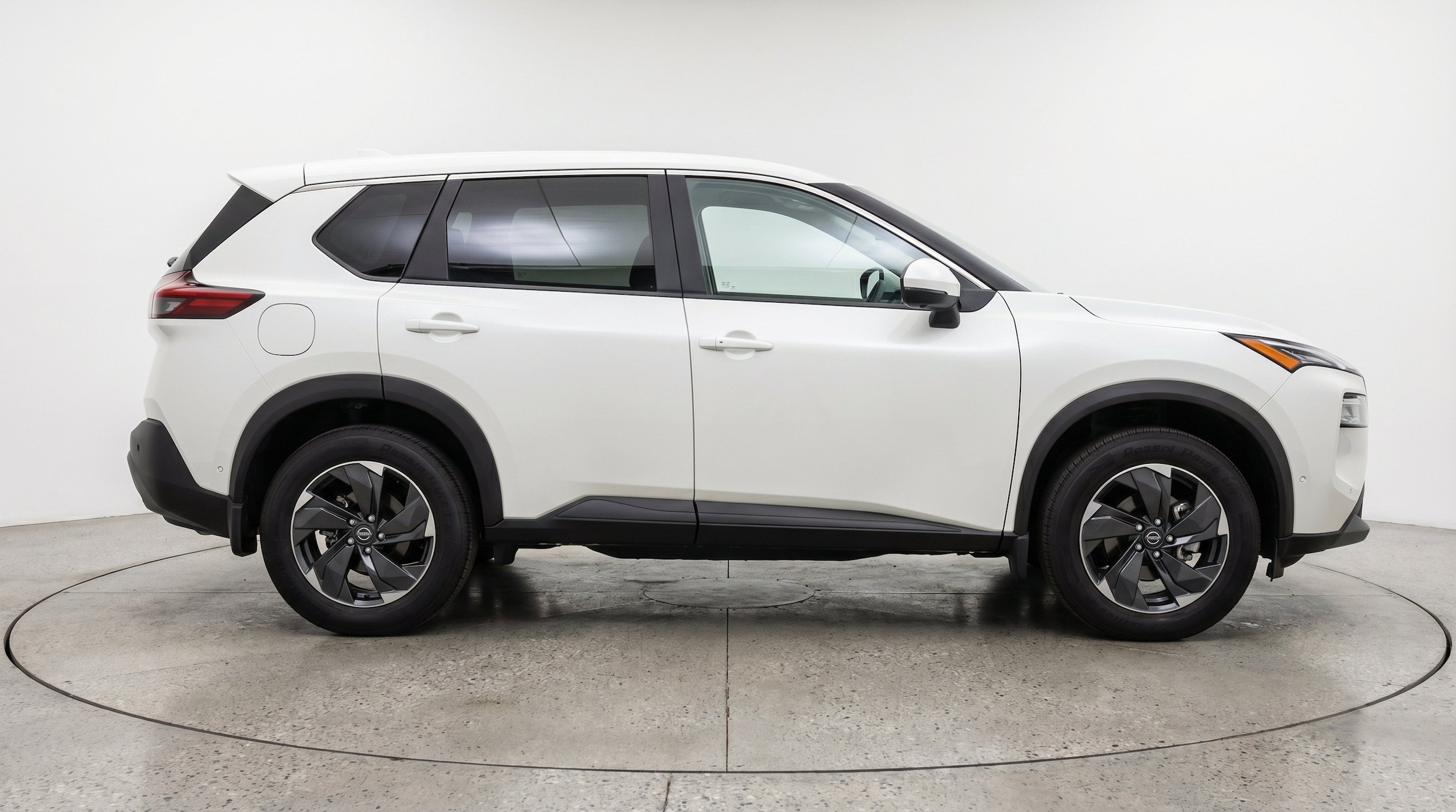 Thumbnail: 2025 Nissan Rogue - 11