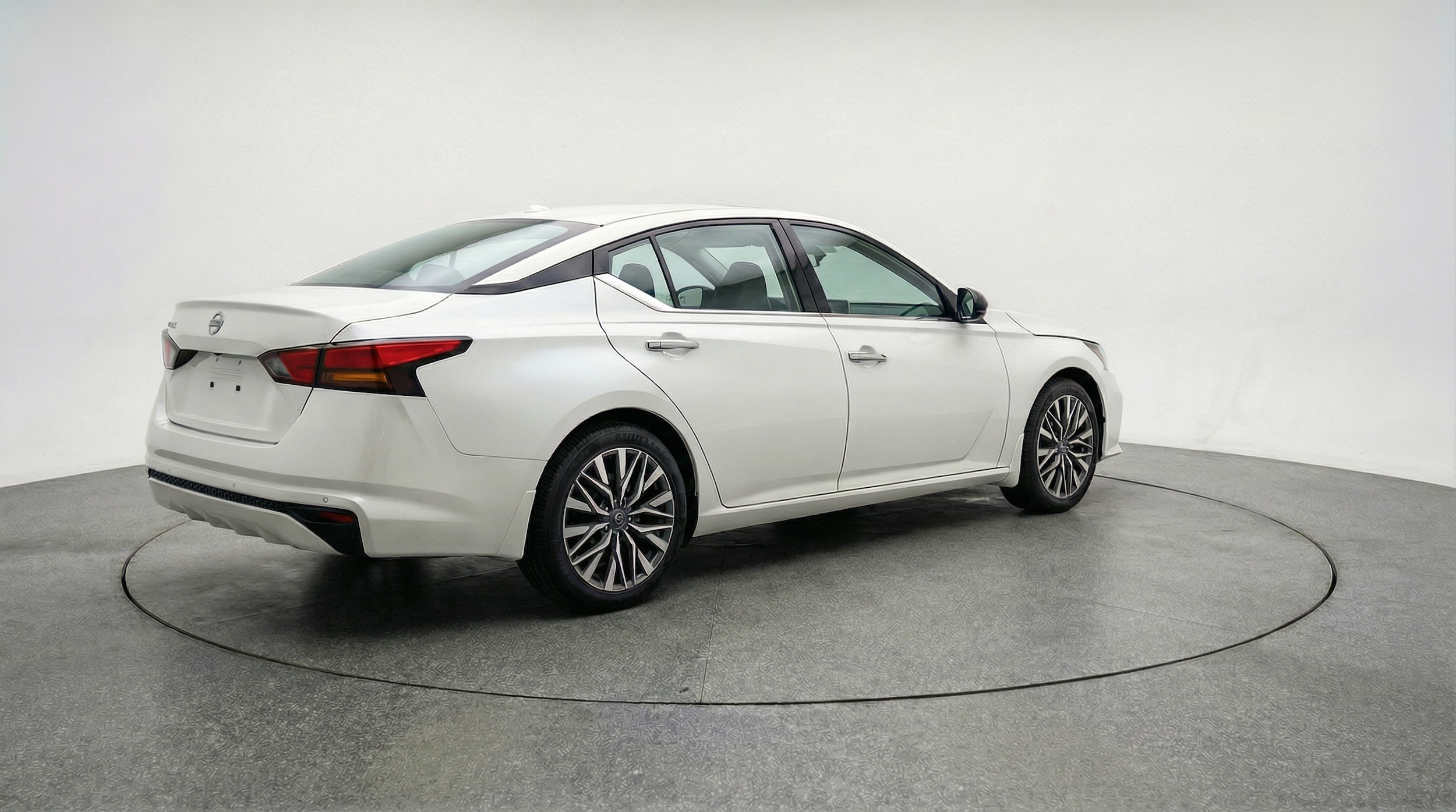 Thumbnail: 2025 Nissan Altima - 7