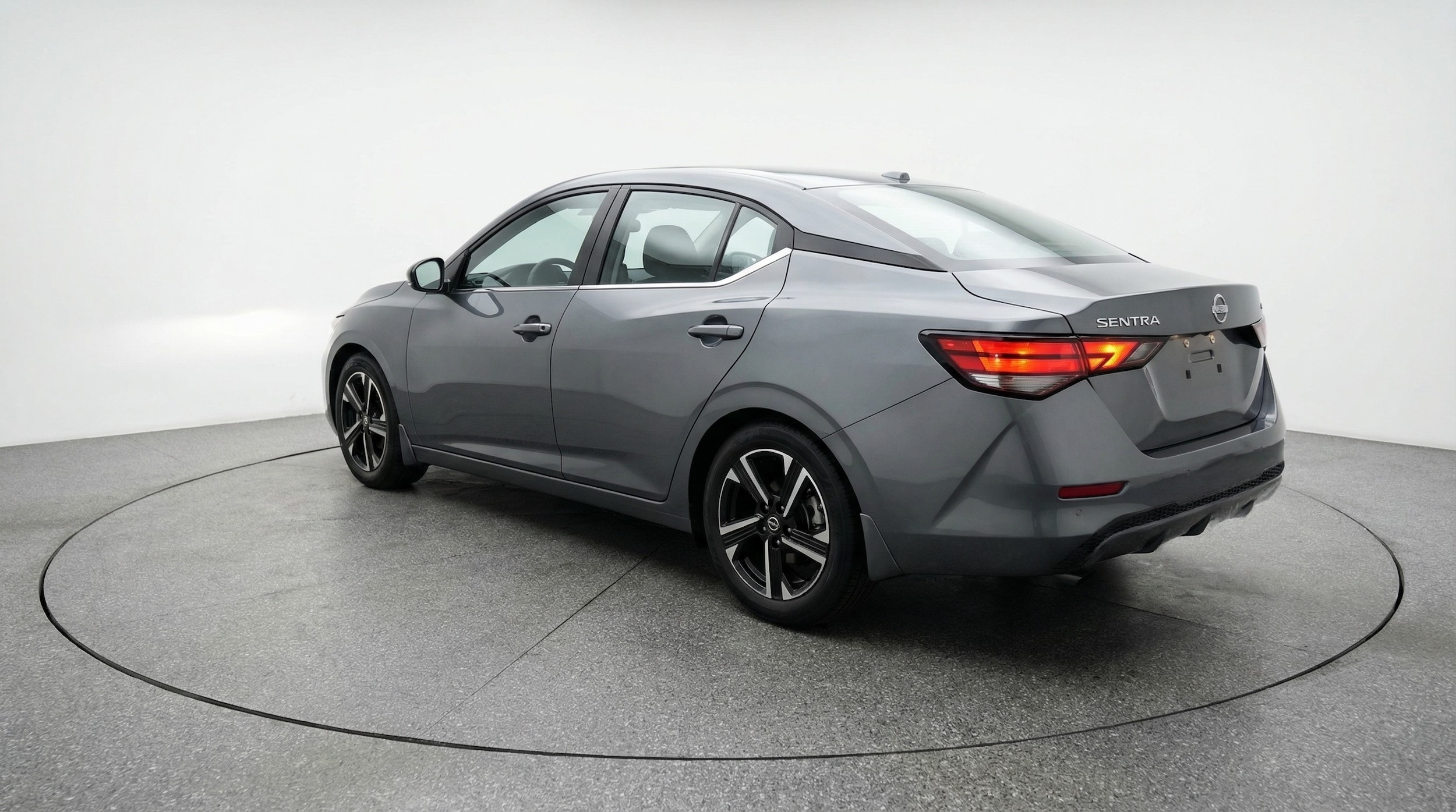 Thumbnail: 2025 Nissan Sentra - 5