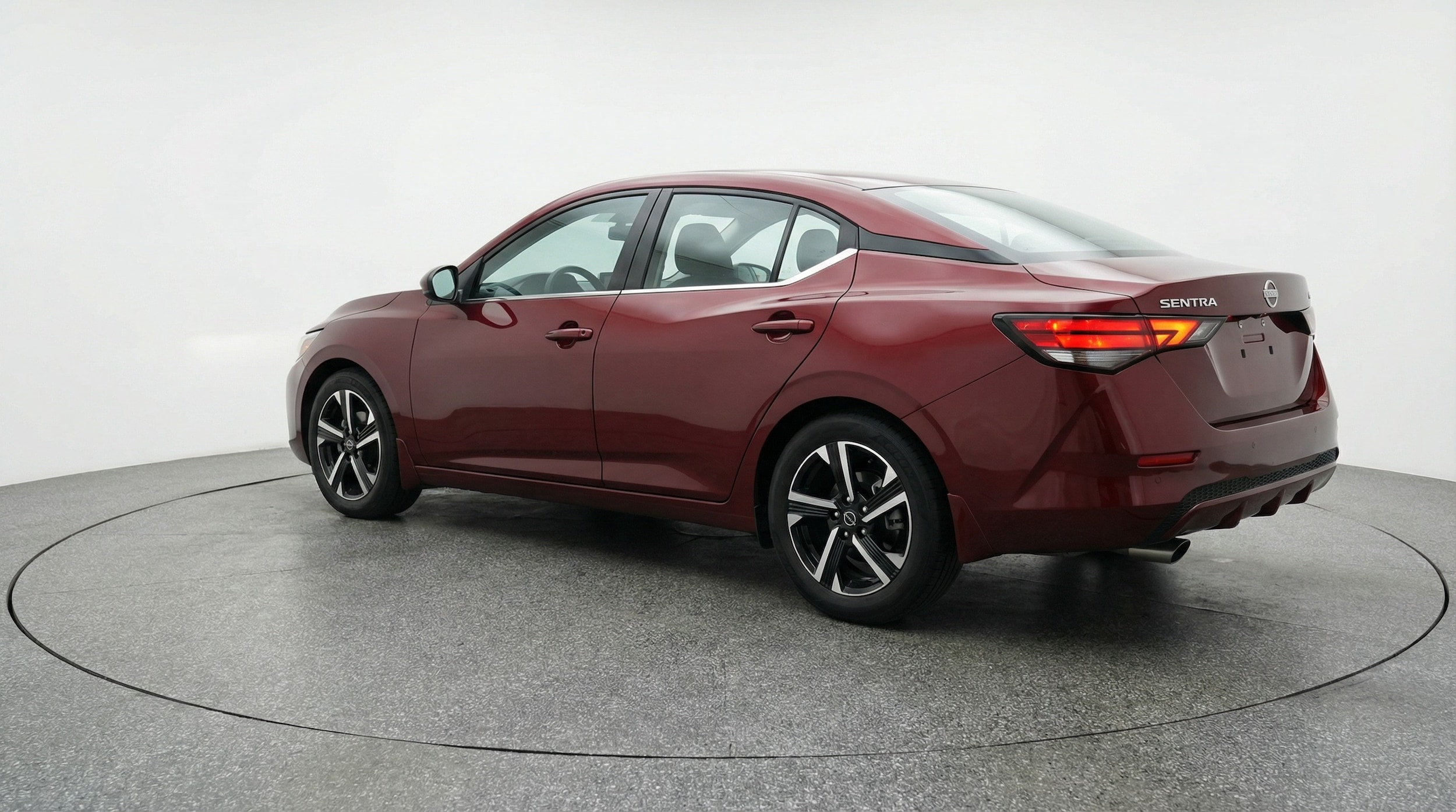 Thumbnail: 2025 Nissan Sentra - 5