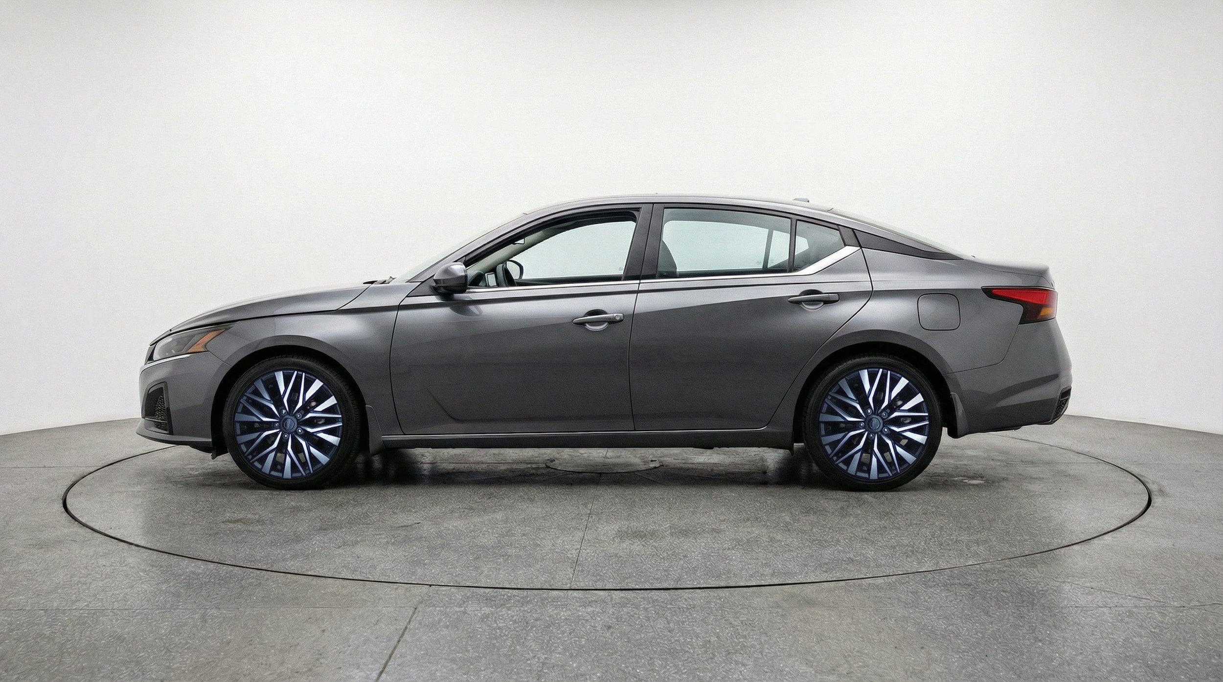 Thumbnail: 2026 Nissan Altima - 5