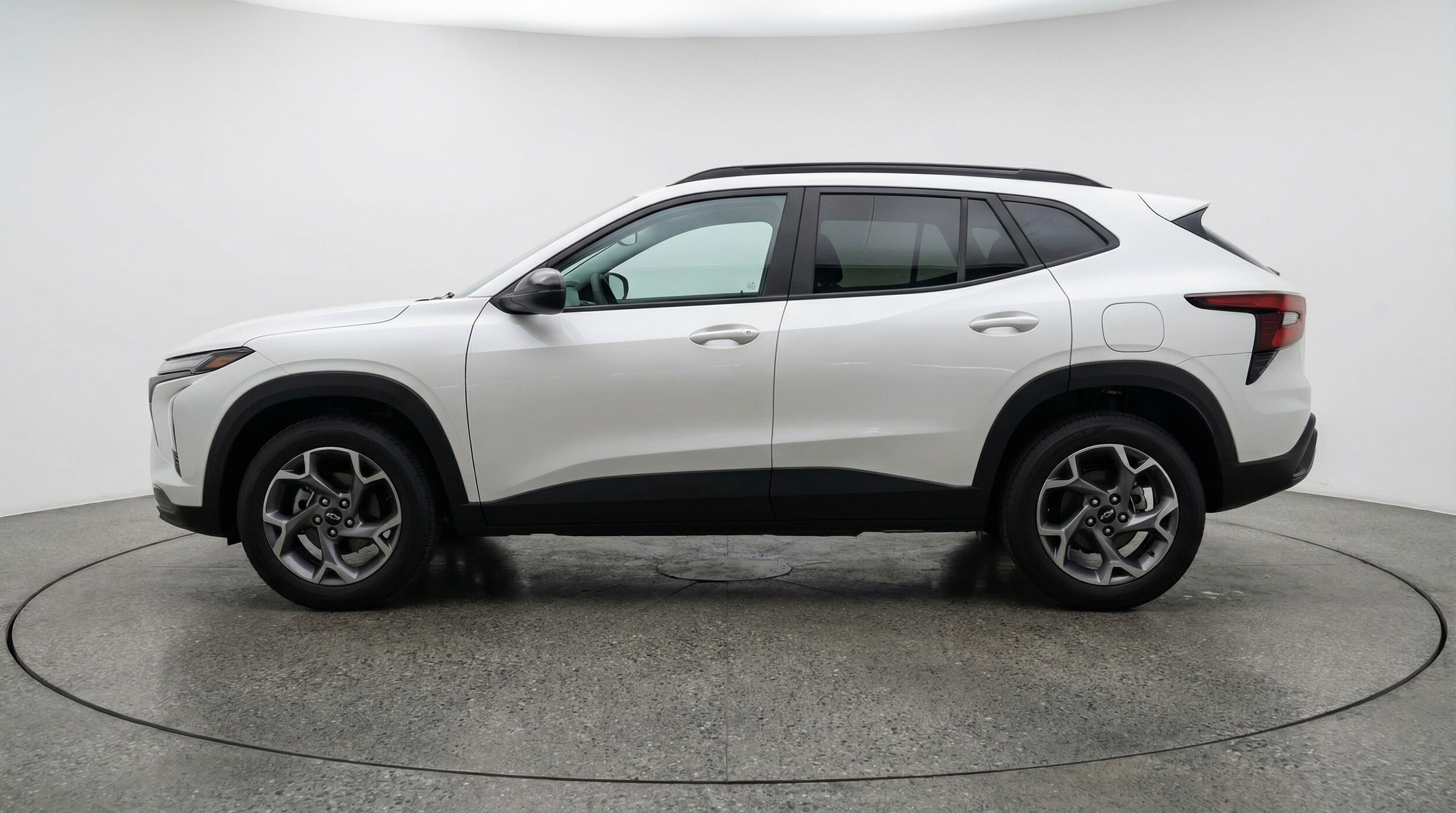 Thumbnail: 2025 Chevrolet Trax - 4