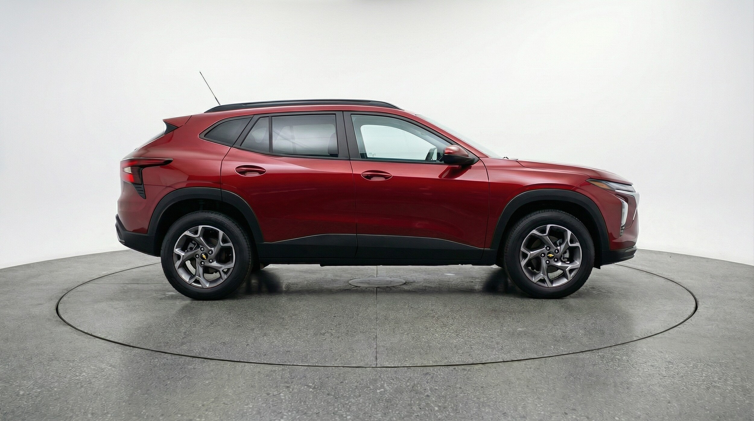 Thumbnail: 2025 Chevrolet Trax - 8