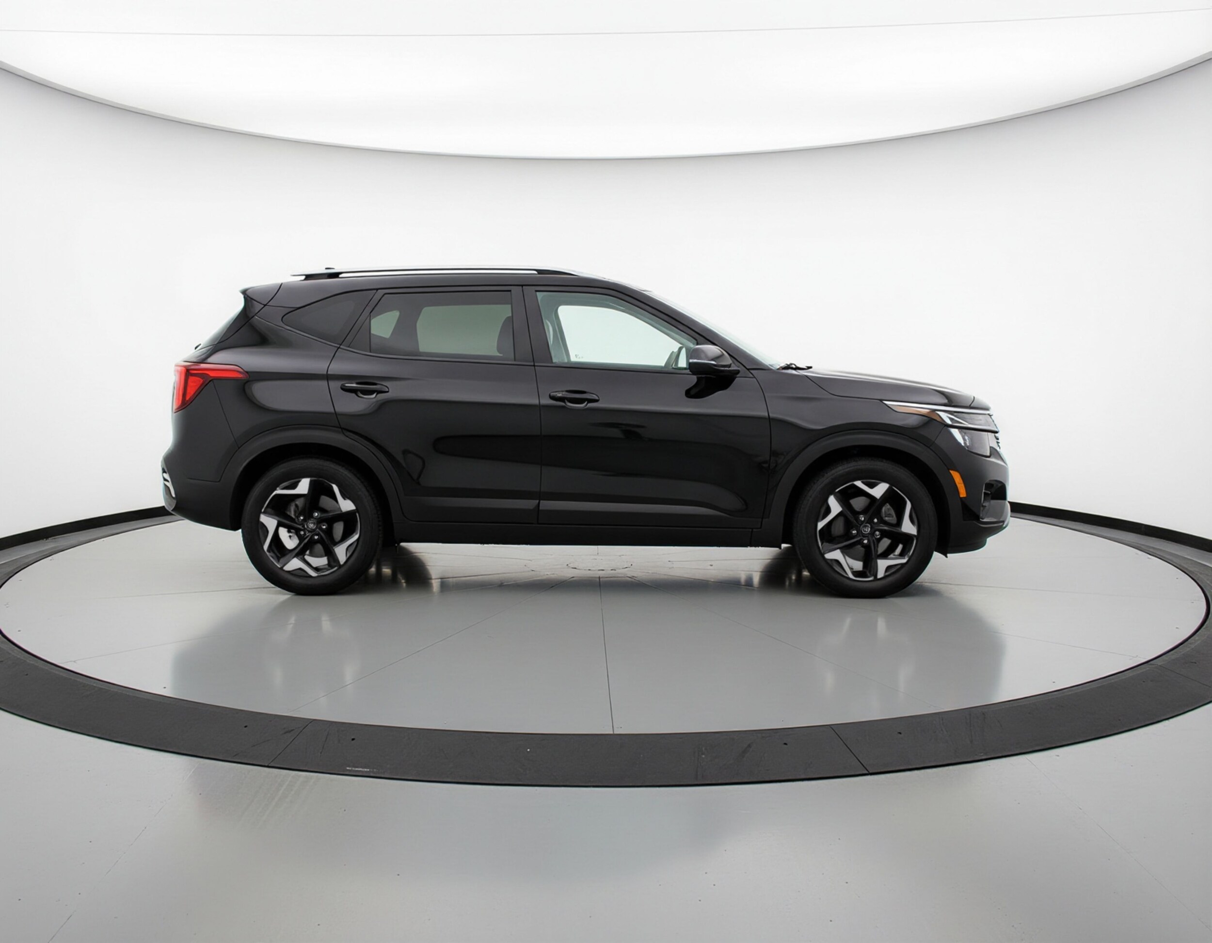 Thumbnail: 2025 Kia Seltos - 8