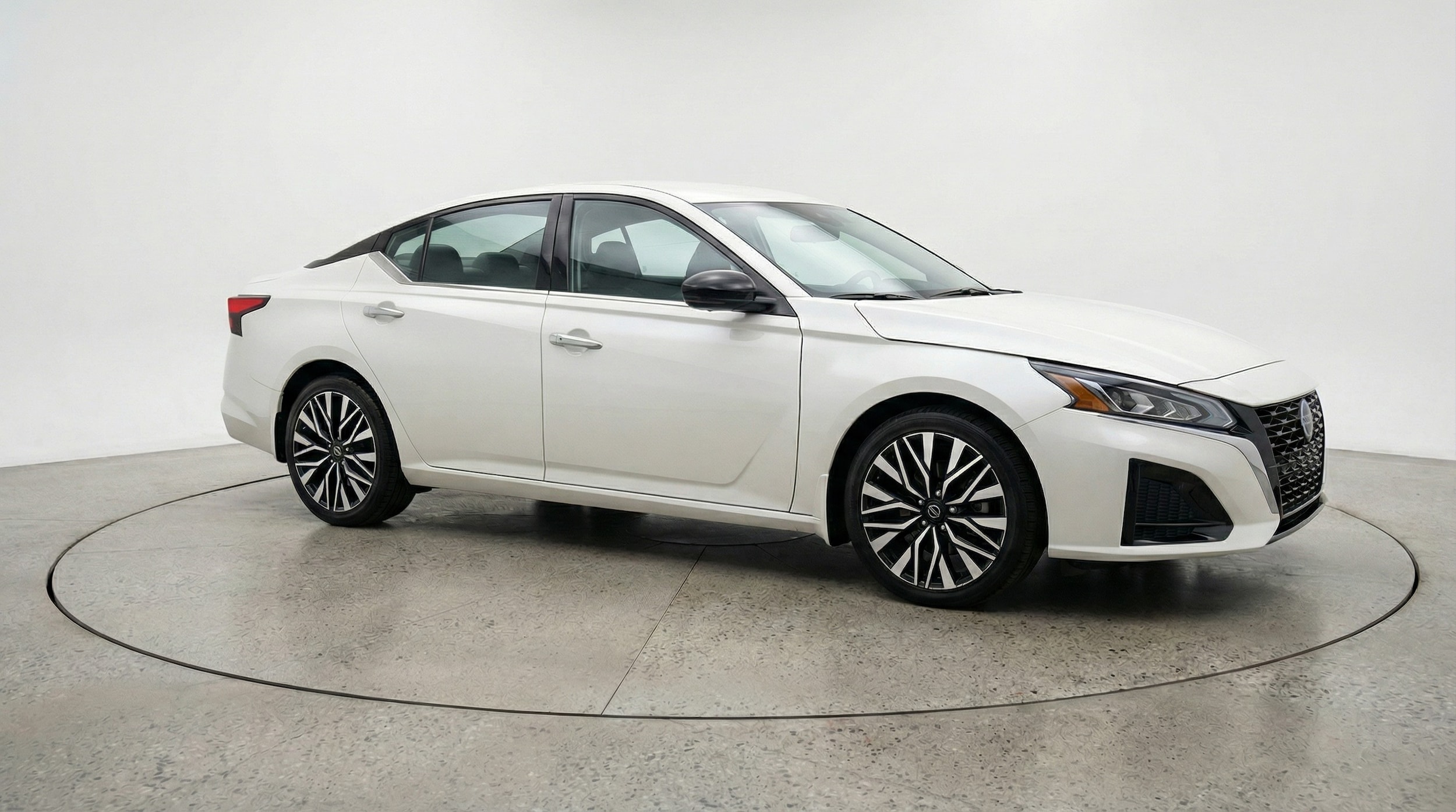 Thumbnail: 2025 Nissan Altima - 1