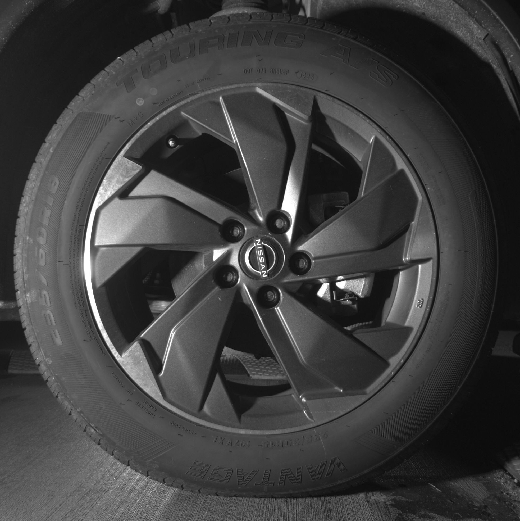 Thumbnail: 2025 Nissan Rogue - 10