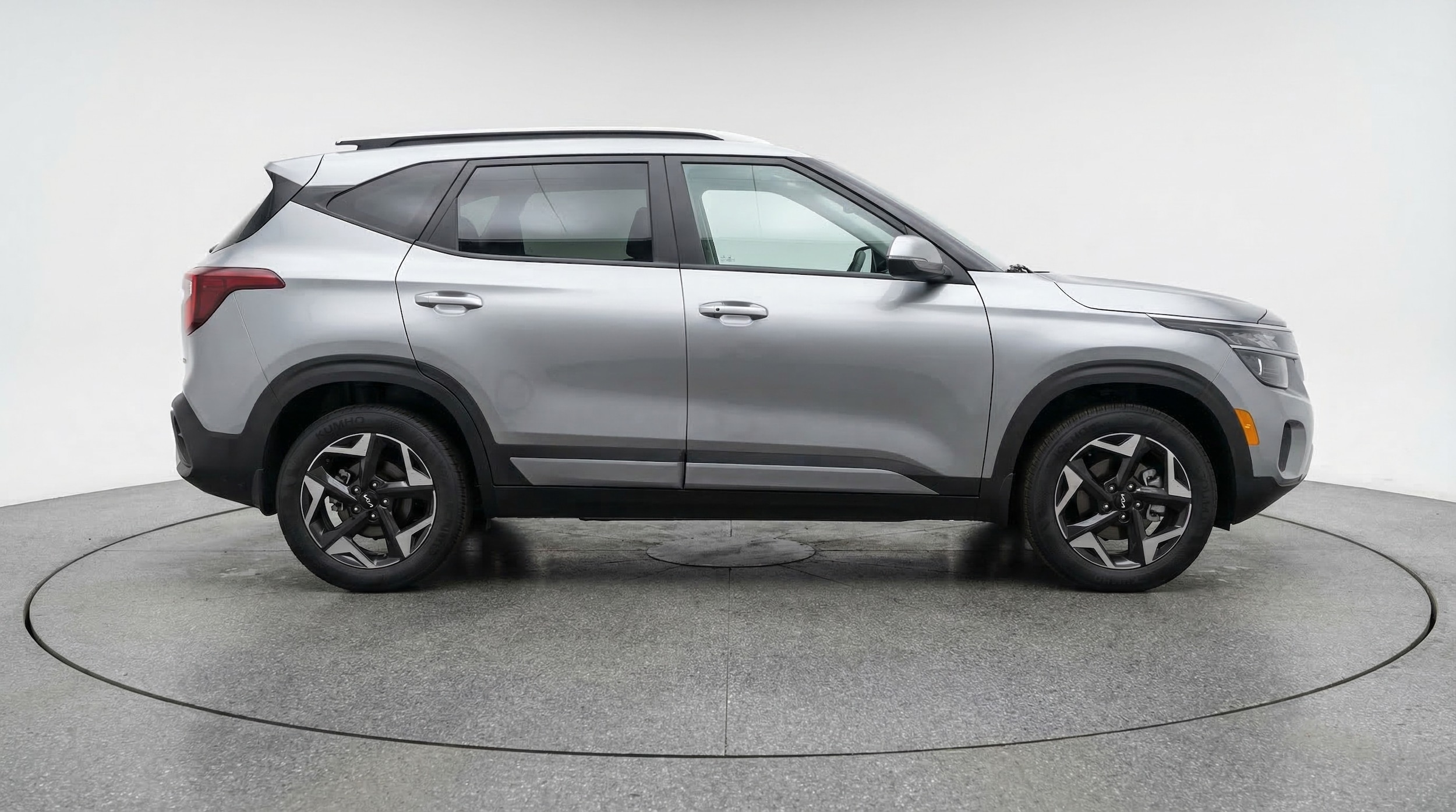 Thumbnail: 2025 Kia Seltos - 8