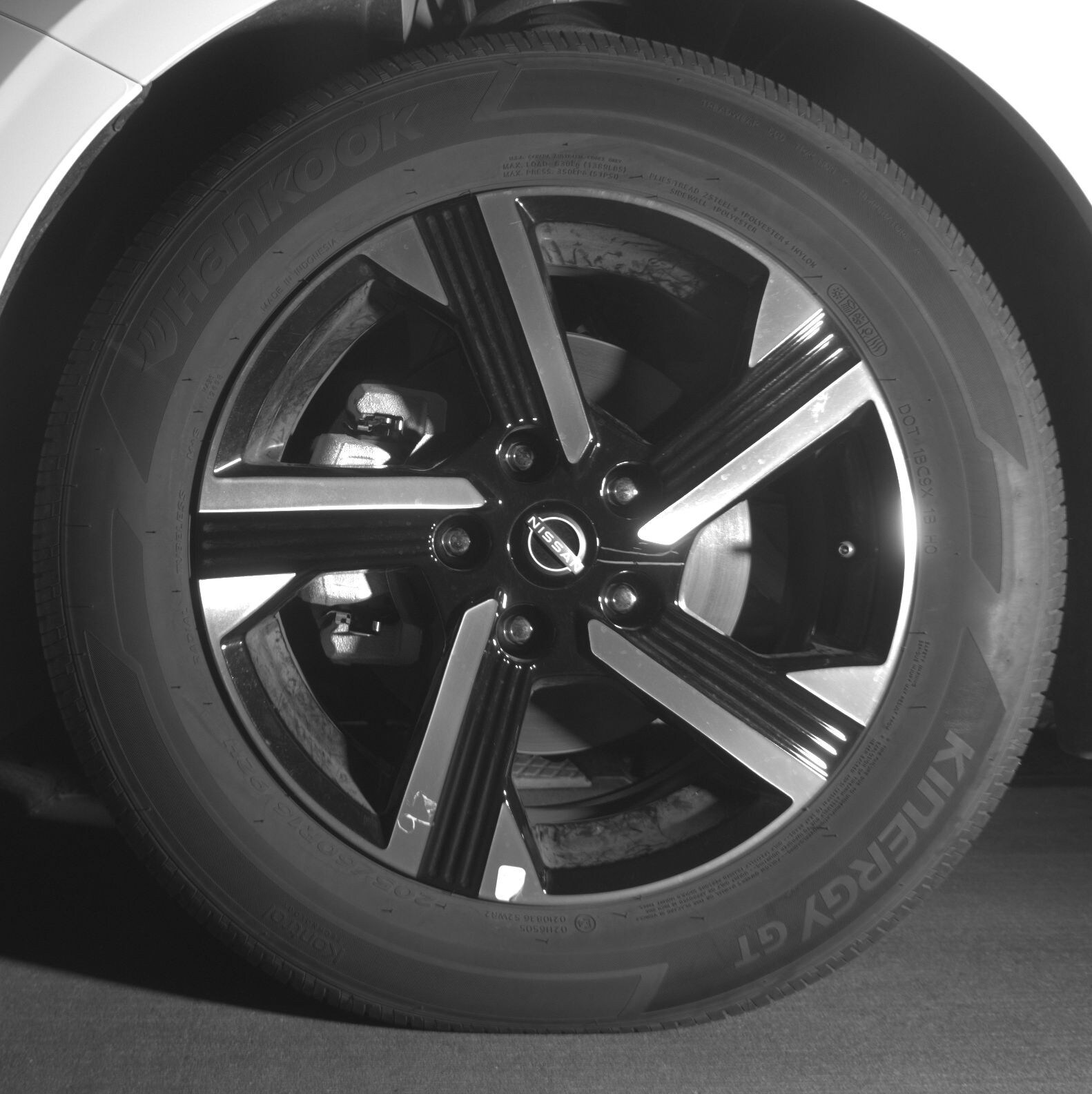 Thumbnail: 2025 Nissan Sentra - 9