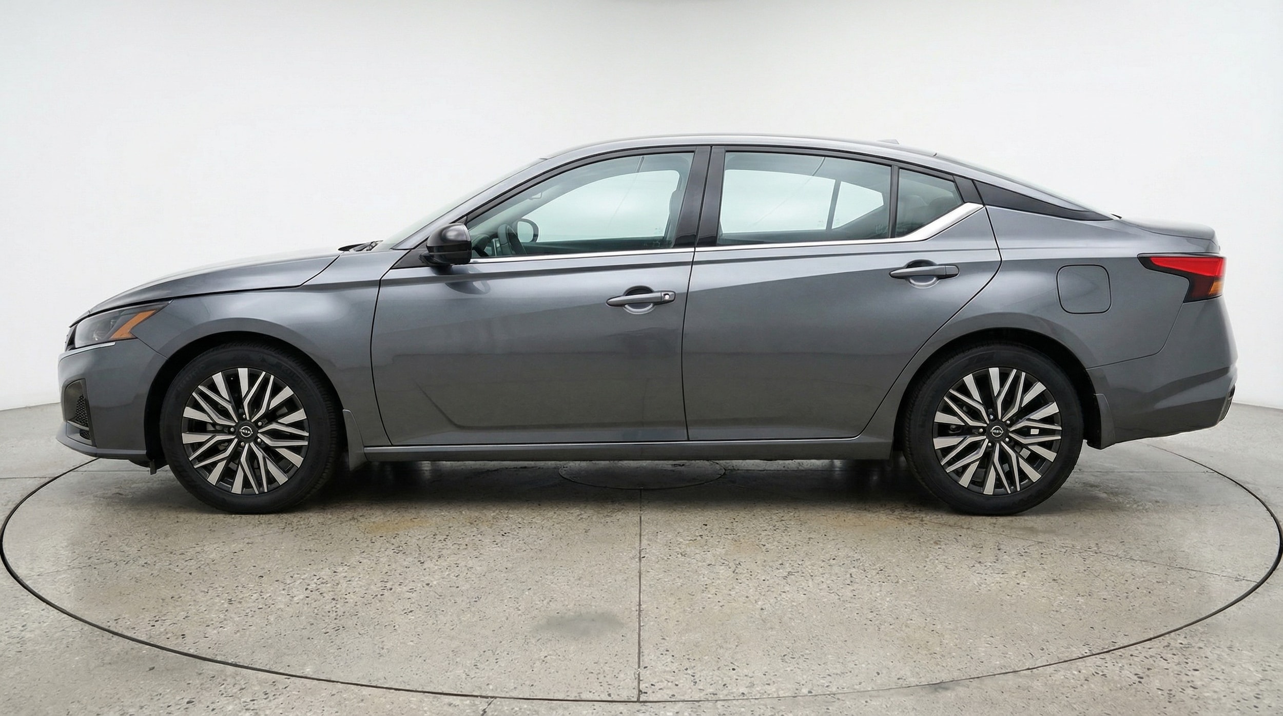 Thumbnail: 2025 Nissan Altima - 4