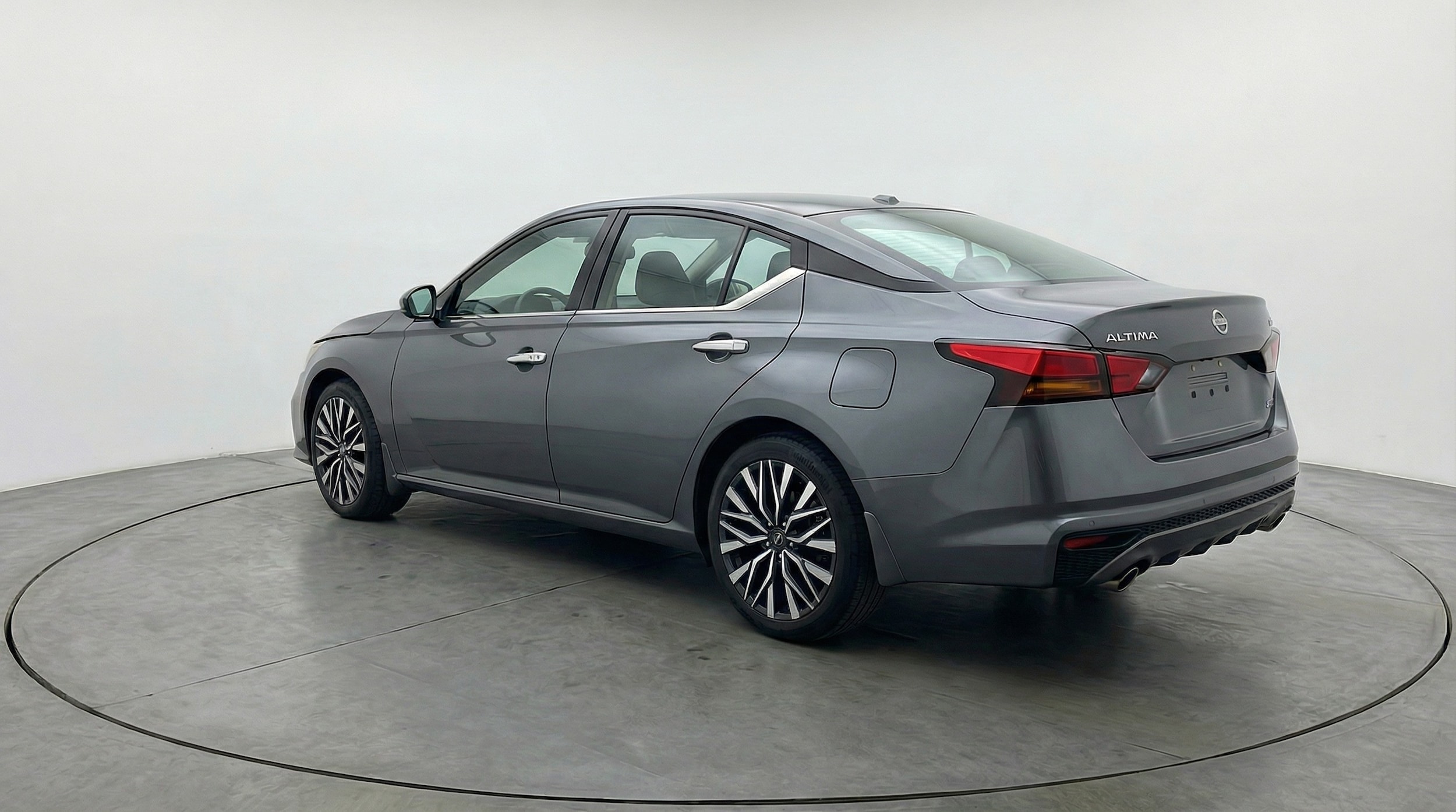 Thumbnail: 2025 Nissan Altima - 5