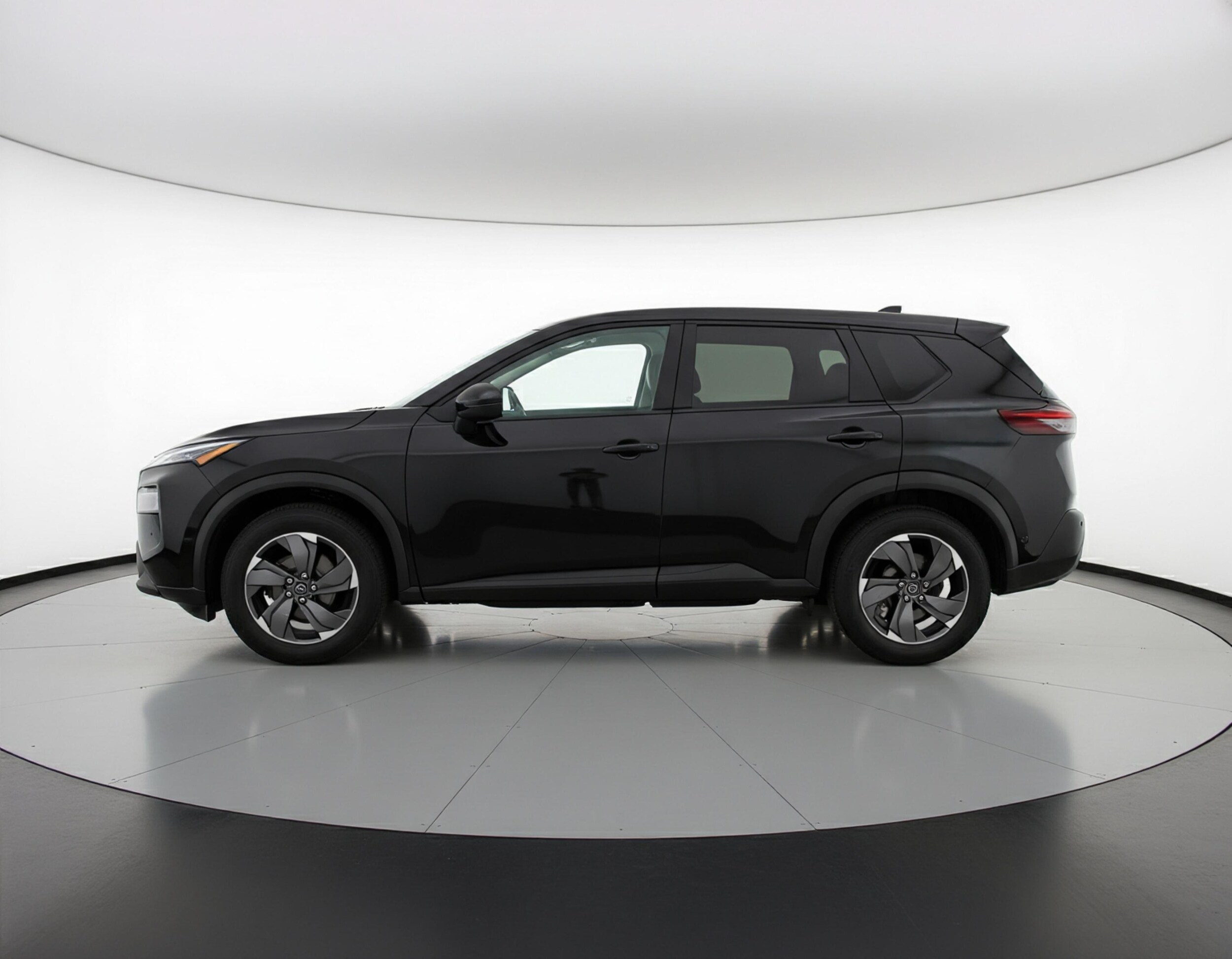 Thumbnail: 2025 Nissan Rogue - 4