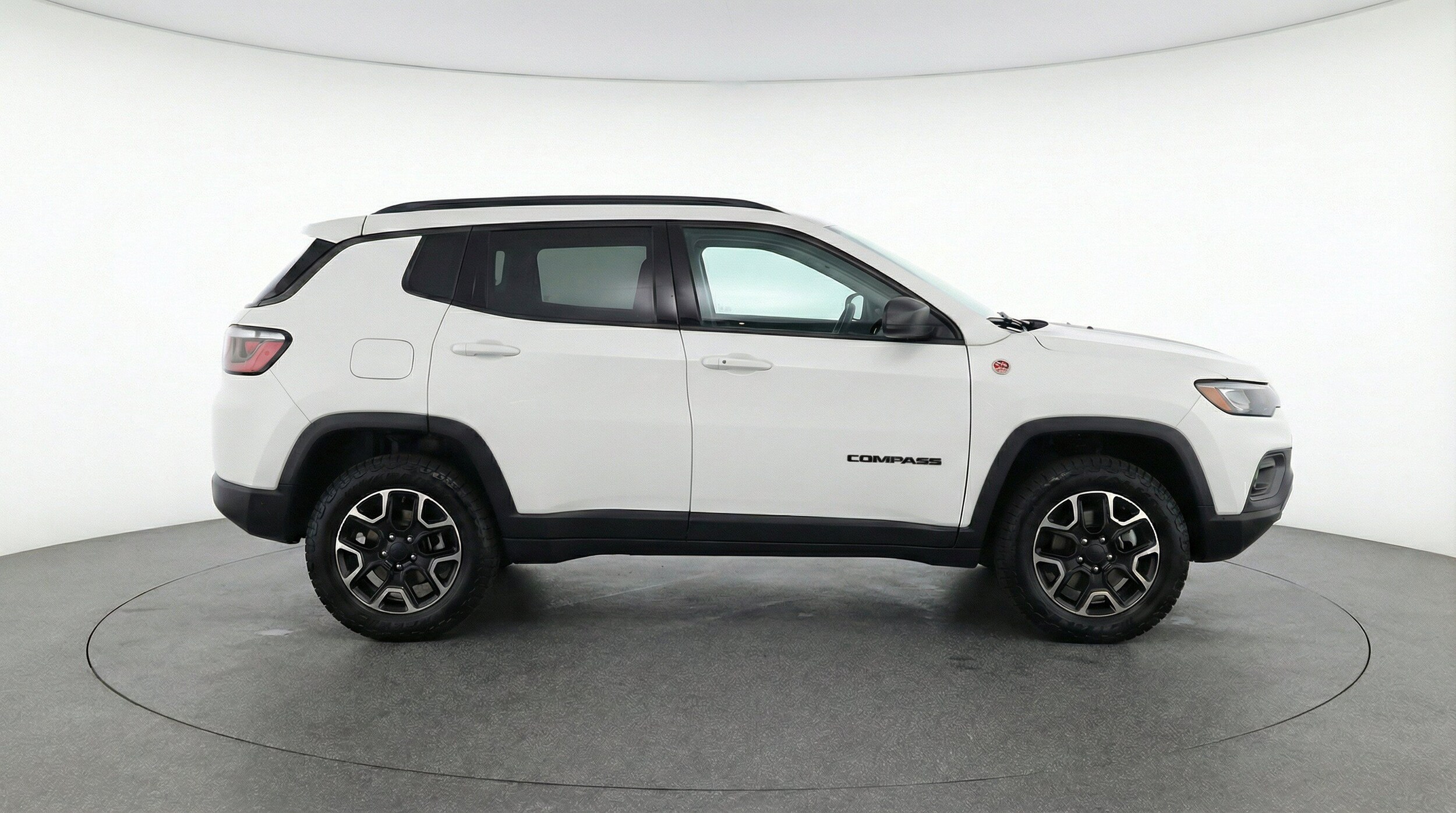 Thumbnail: 2025 Jeep Compass - 11