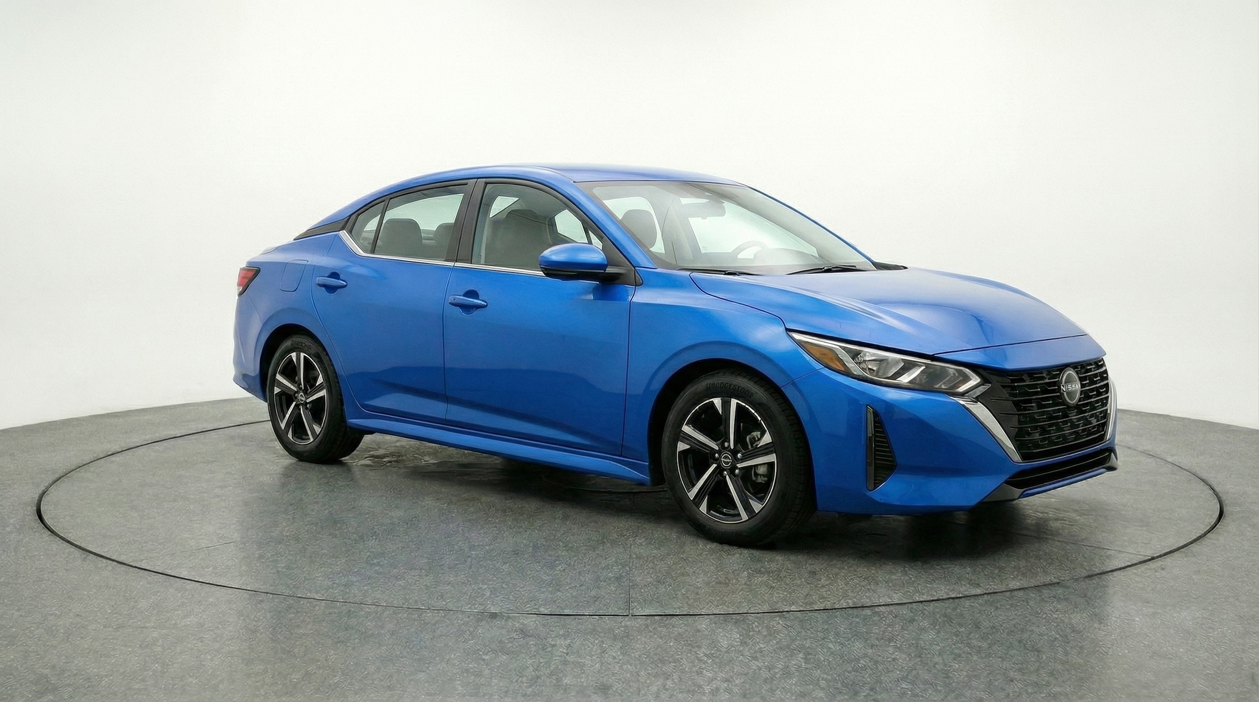 Thumbnail: 2025 Nissan Sentra - 1