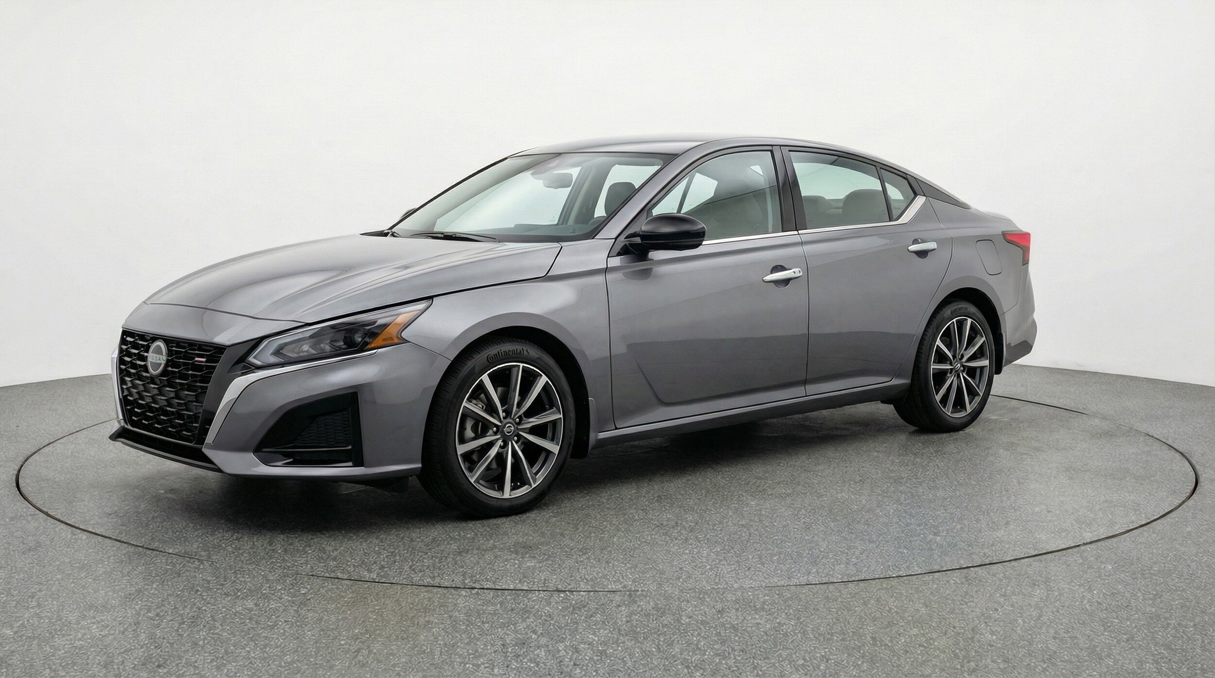 Thumbnail: 2025 Nissan Altima - 3