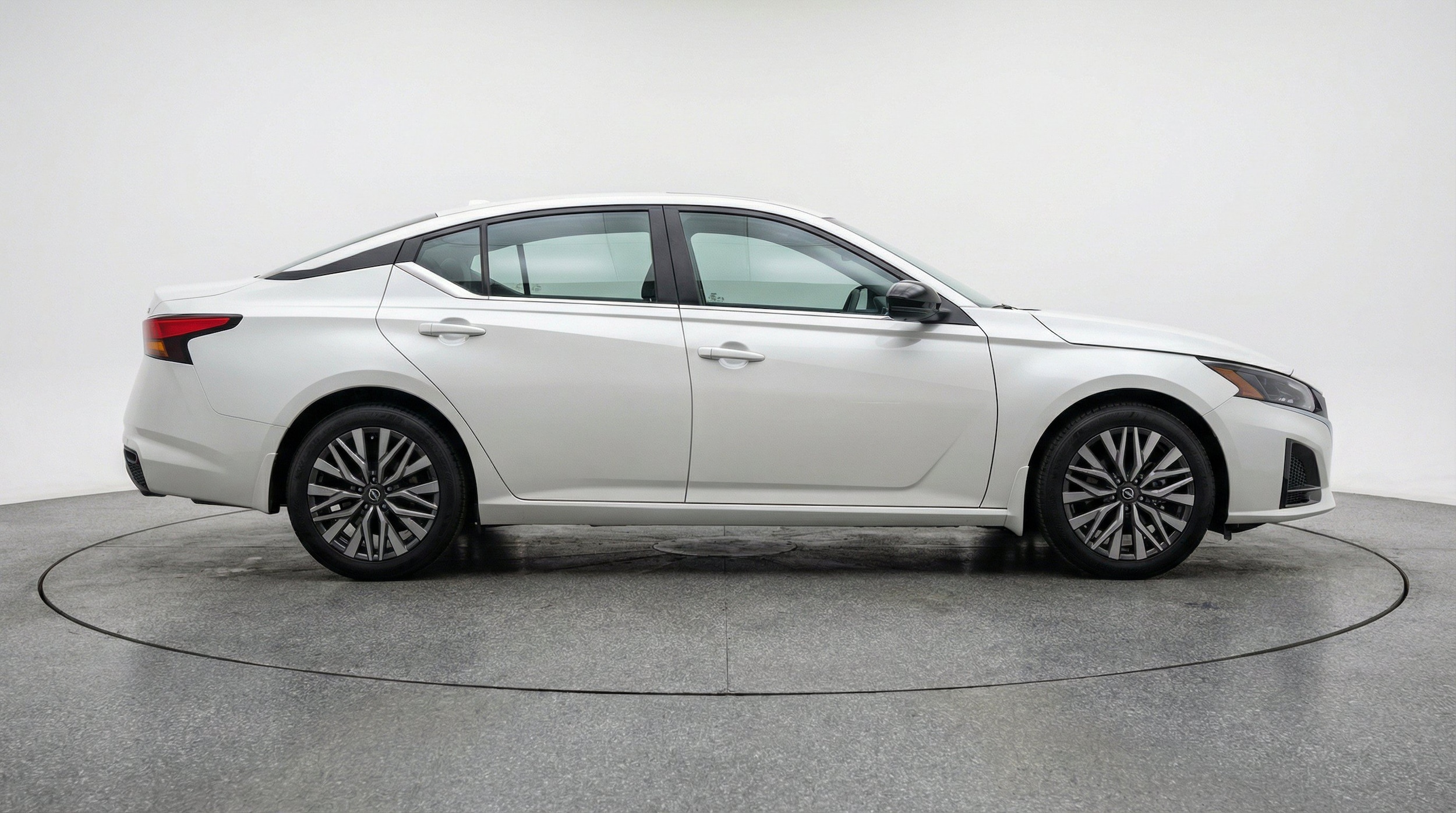 Thumbnail: 2025 Nissan Altima - 11